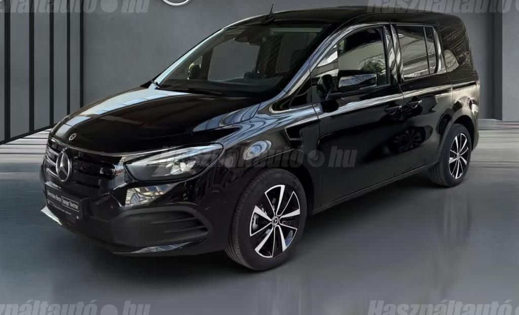 MERCEDES-BENZ EQT 2024/9 - 1
