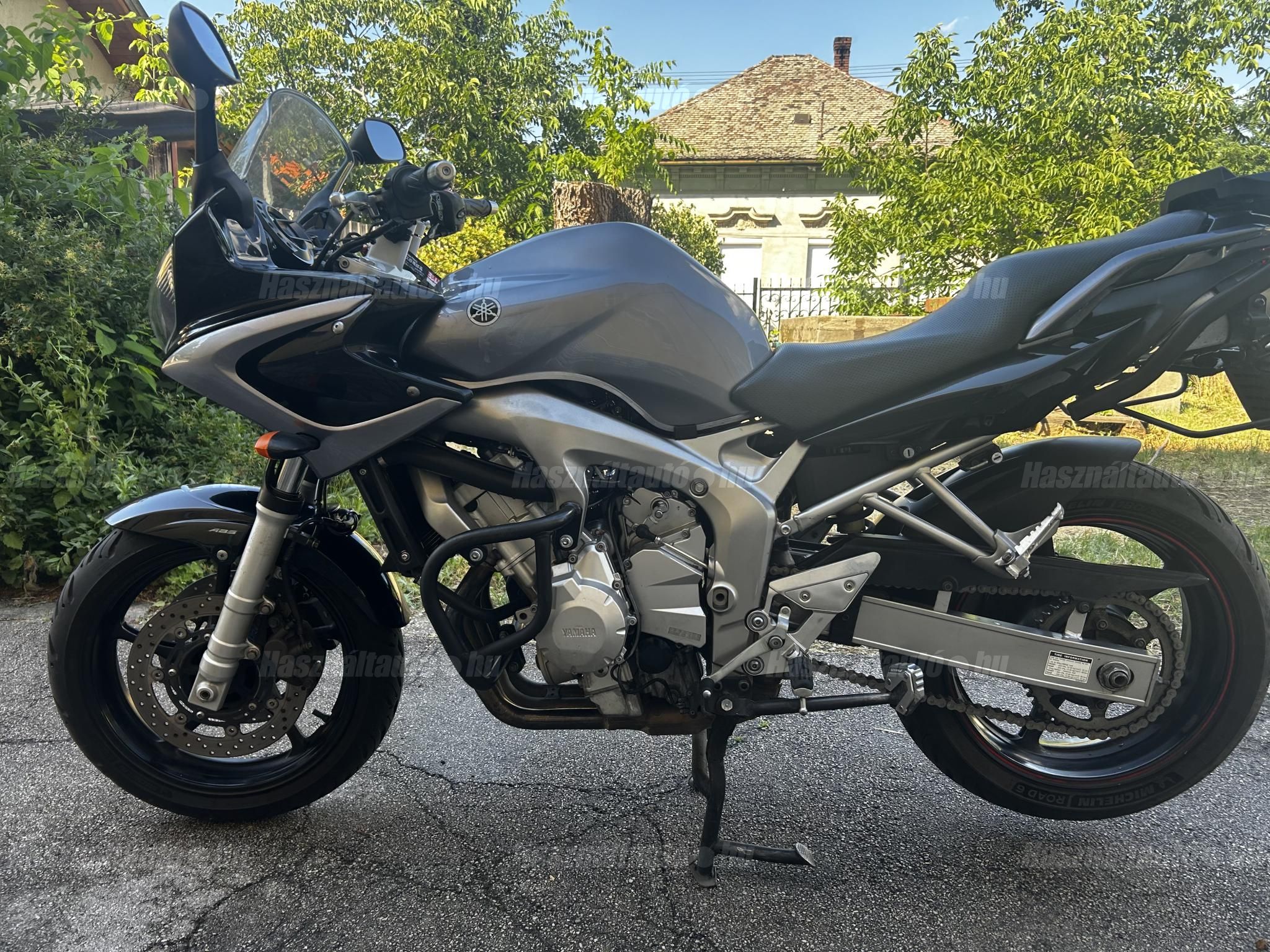 YAMAHA FZ6-S (FAZER) 2009/5 - 1