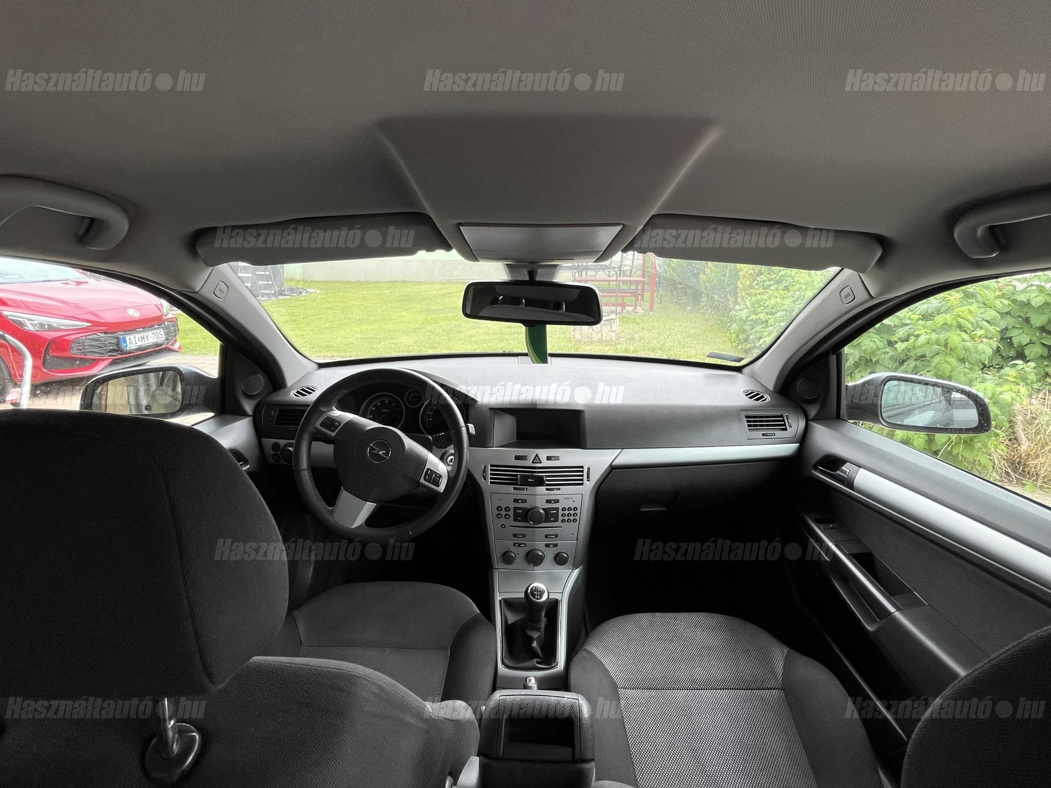 OPEL ASTRA H 2009/3 - 1