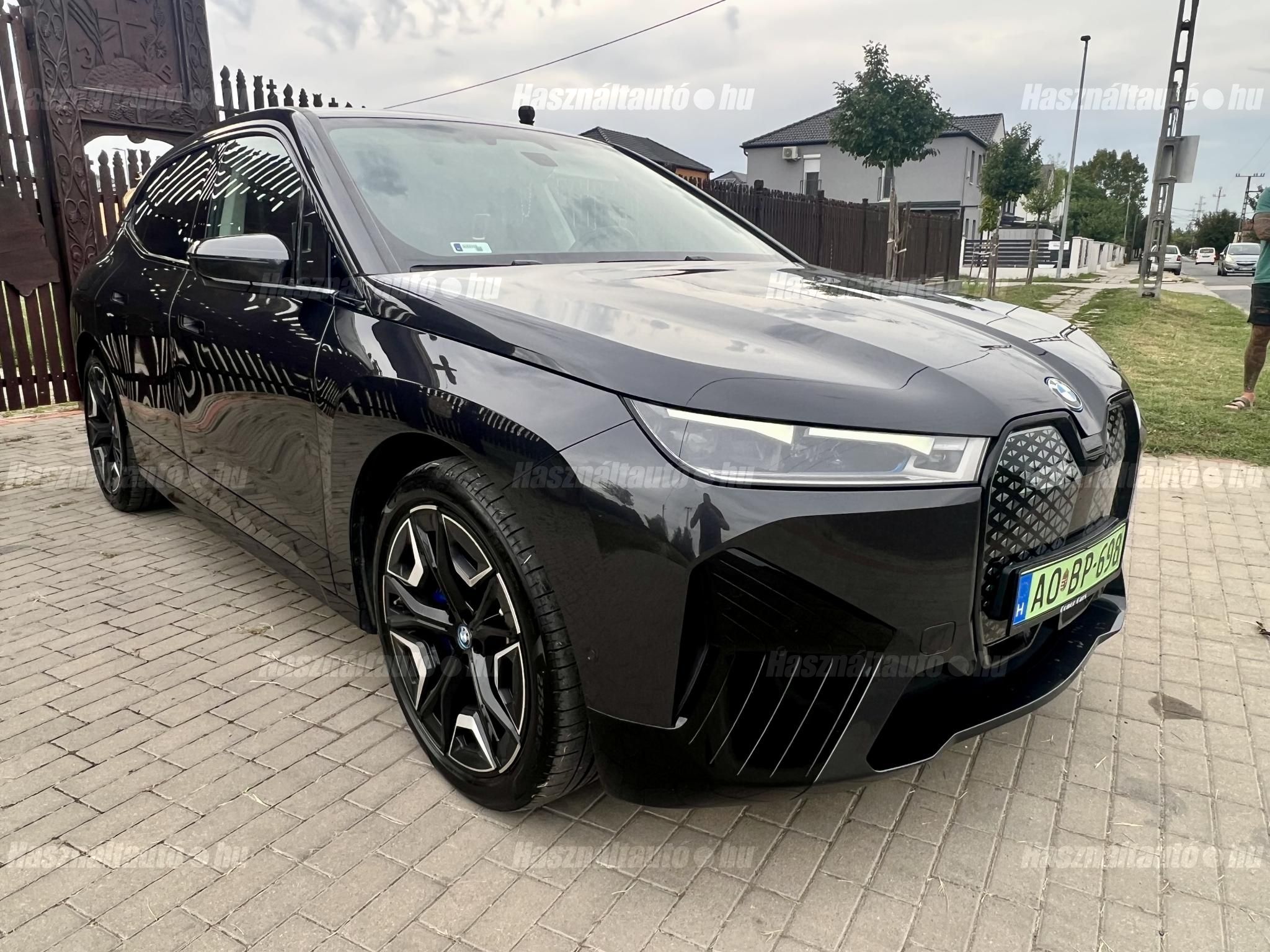 BMW IX 2022/11 - 1