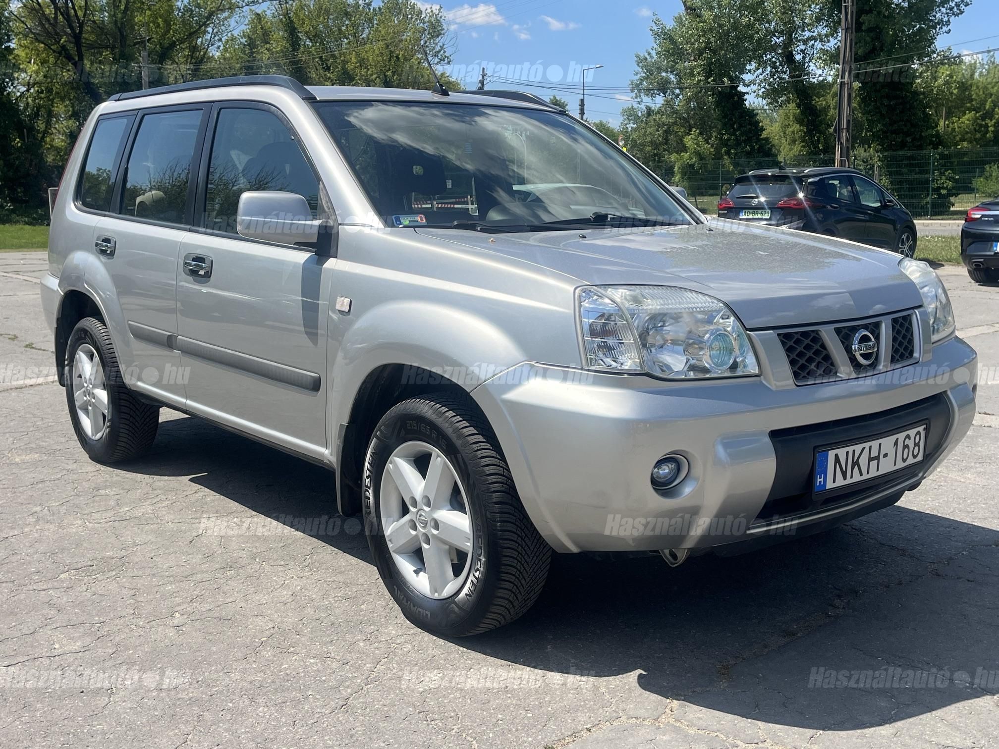 NISSAN X-TRAIL 2005/9 - 1