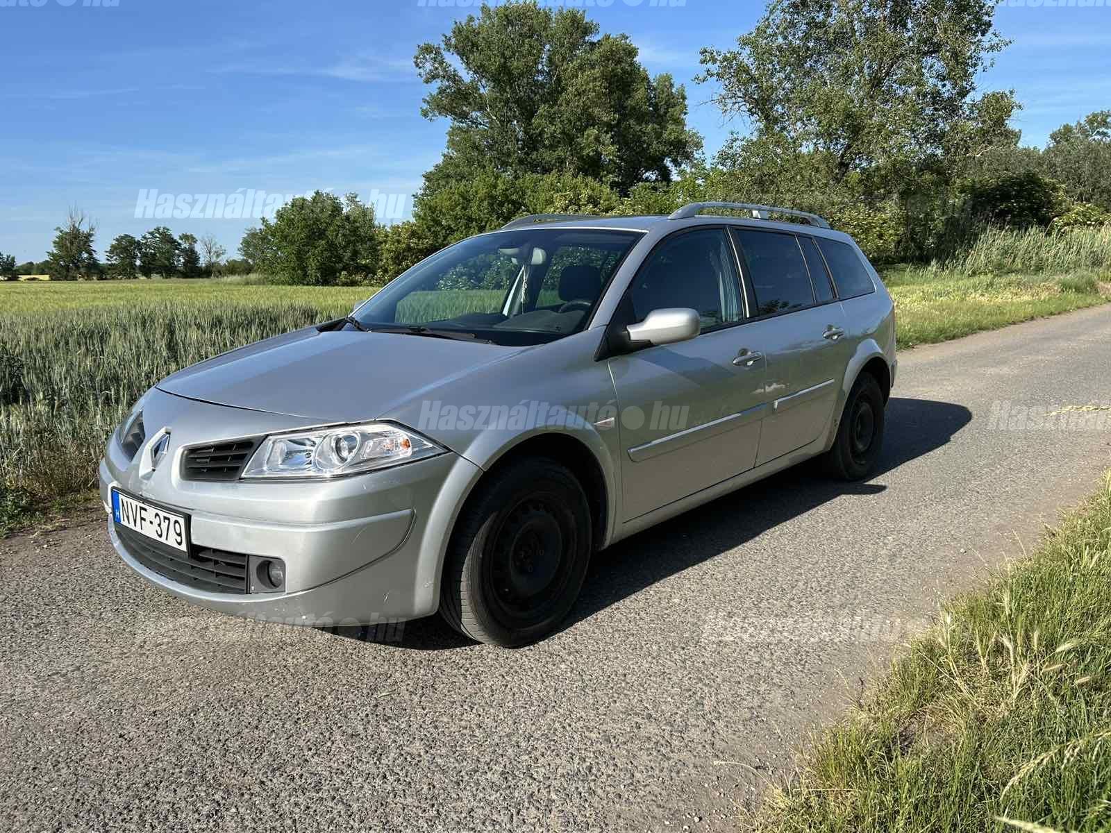RENAULT MEGANE 2009/2 - 1