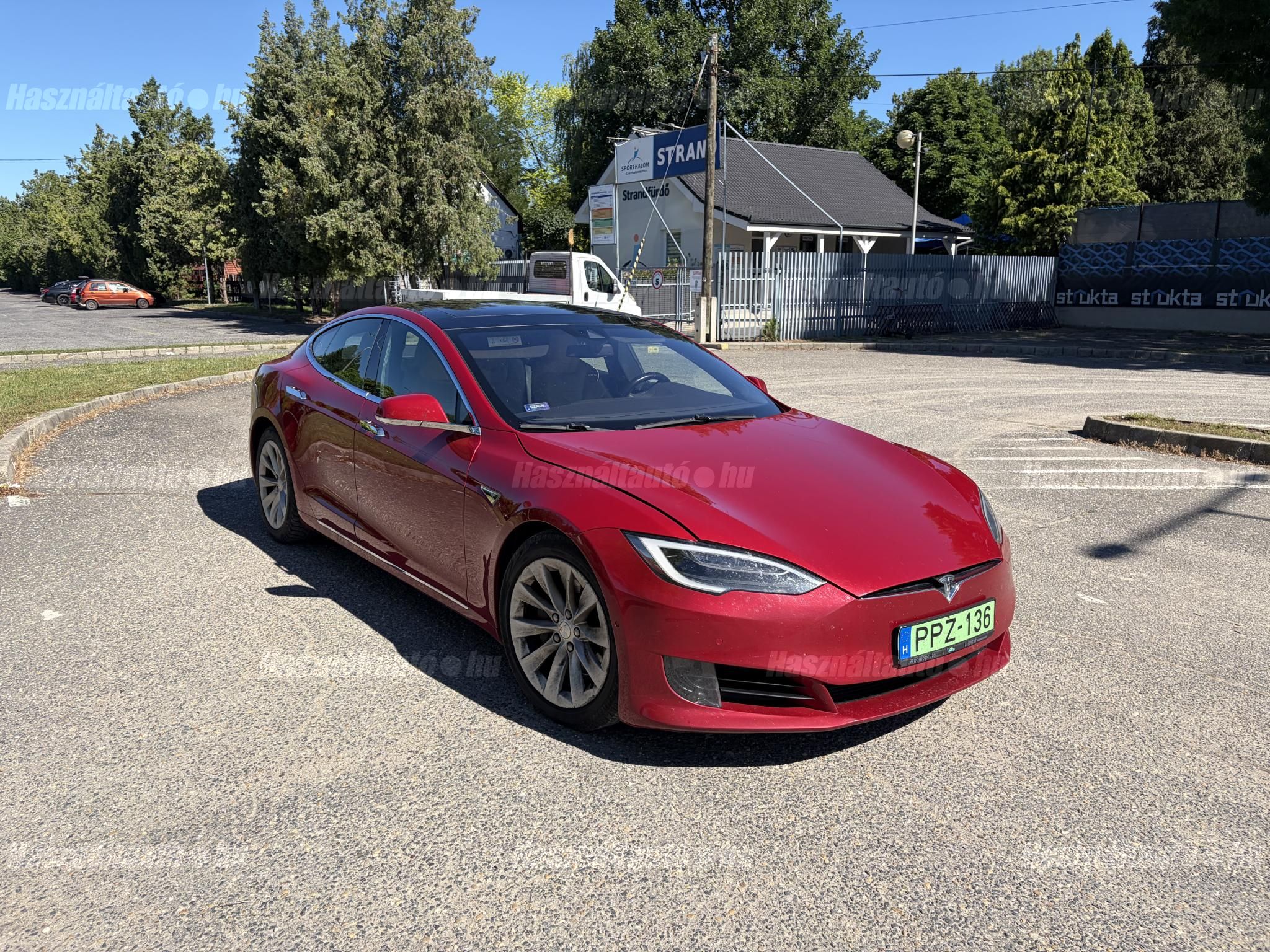 TESLA MODEL S 2016/12 - 1