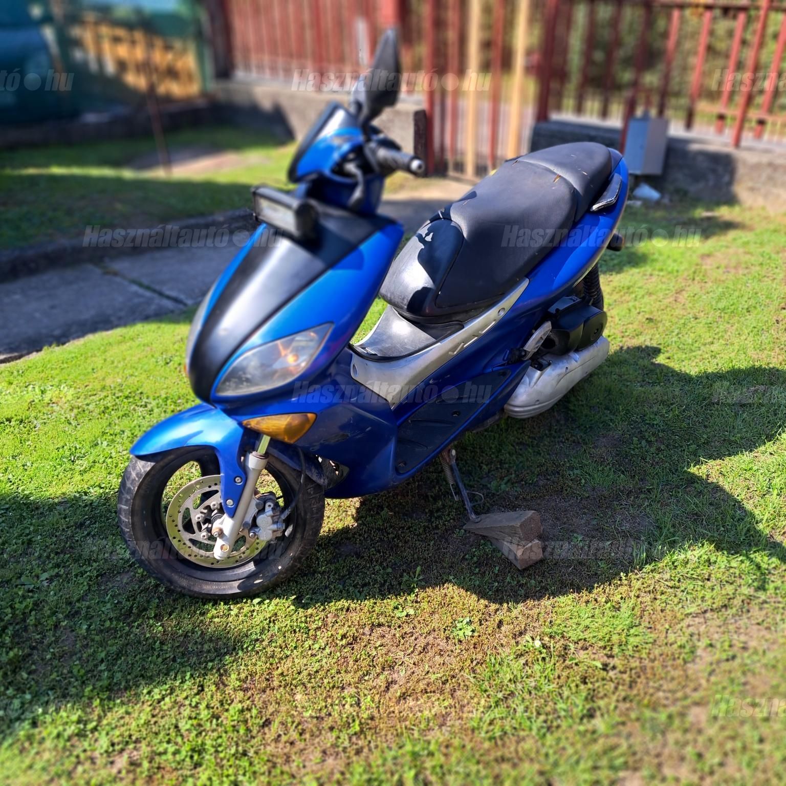 YAMAHA MAXSTER 150 2002/6 - 1