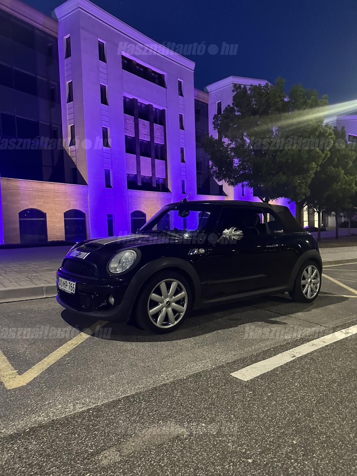 MINI CABRIO 2011/2 - 1