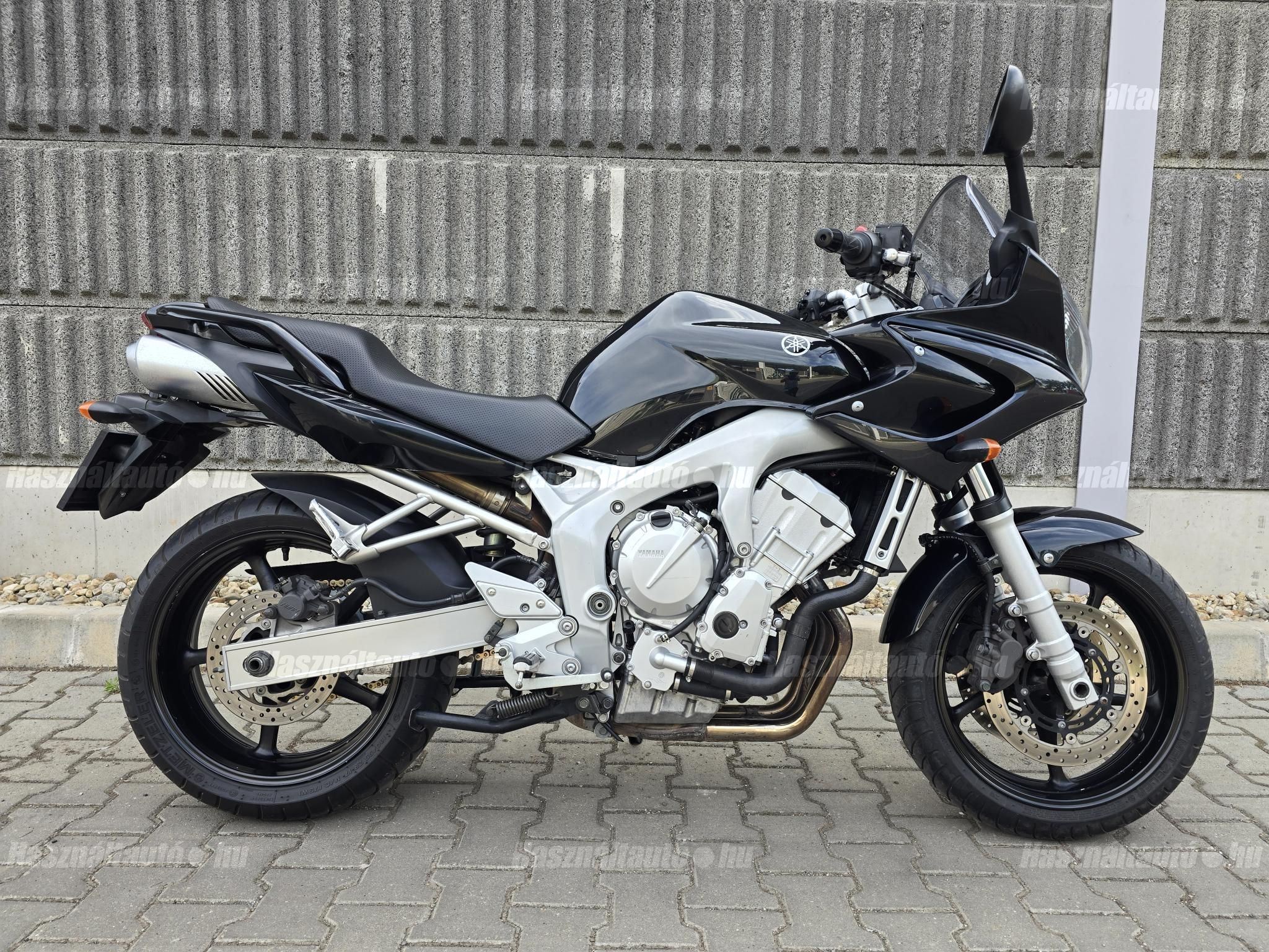YAMAHA FZ6-S (FAZER) 2005/3 - 1