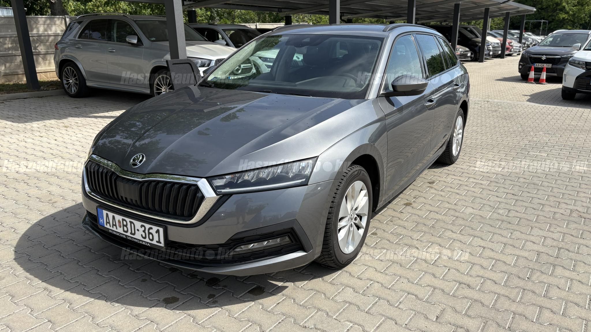 SKODA OCTAVIA 2022/8 - 1