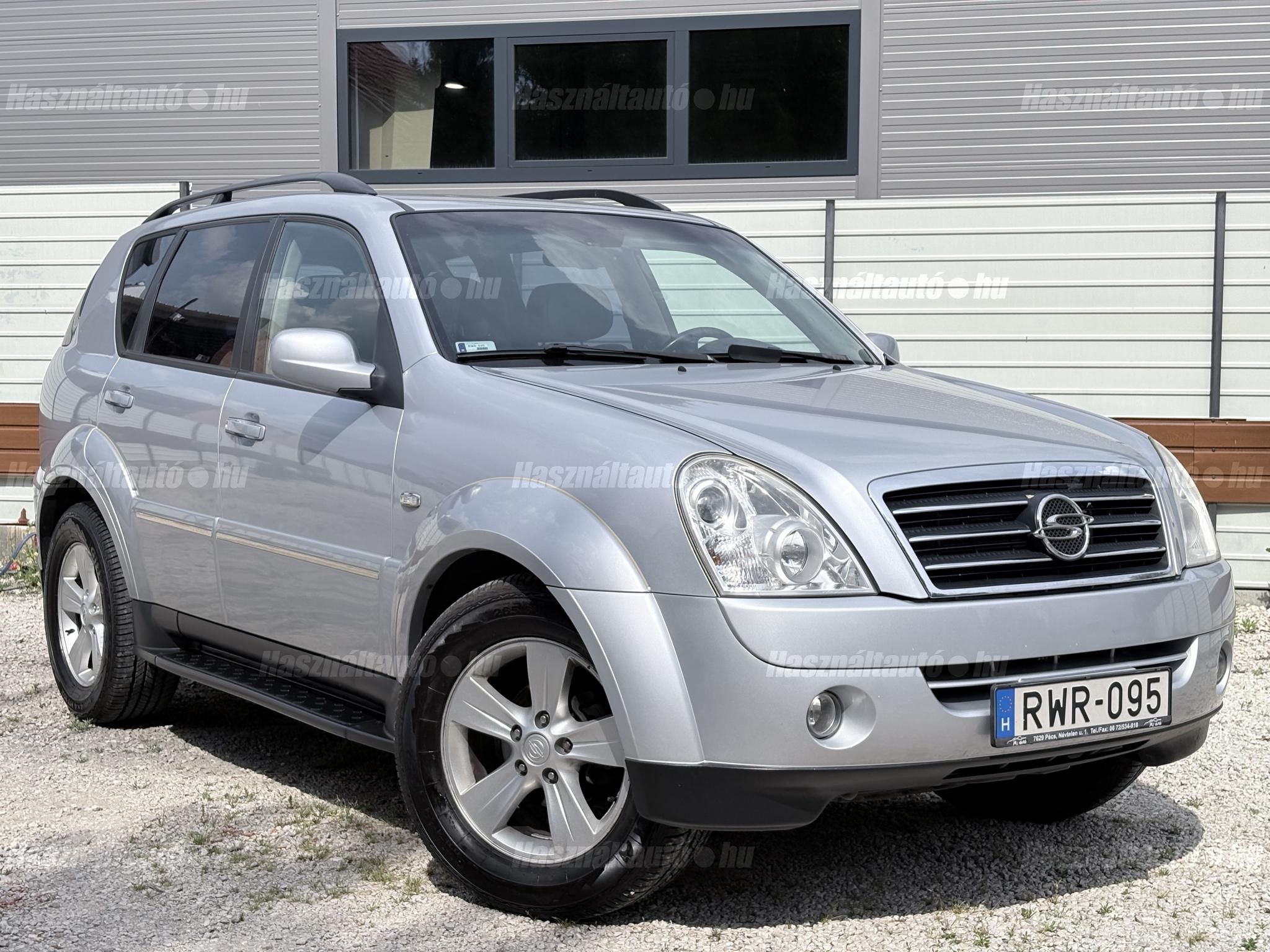 SSANGYONG REXTON 2010/5 - 1