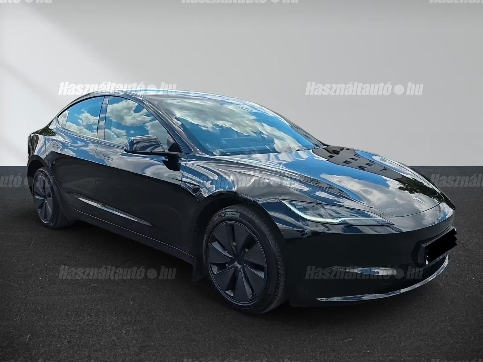 TESLA MODEL 3 2024/4 - 1