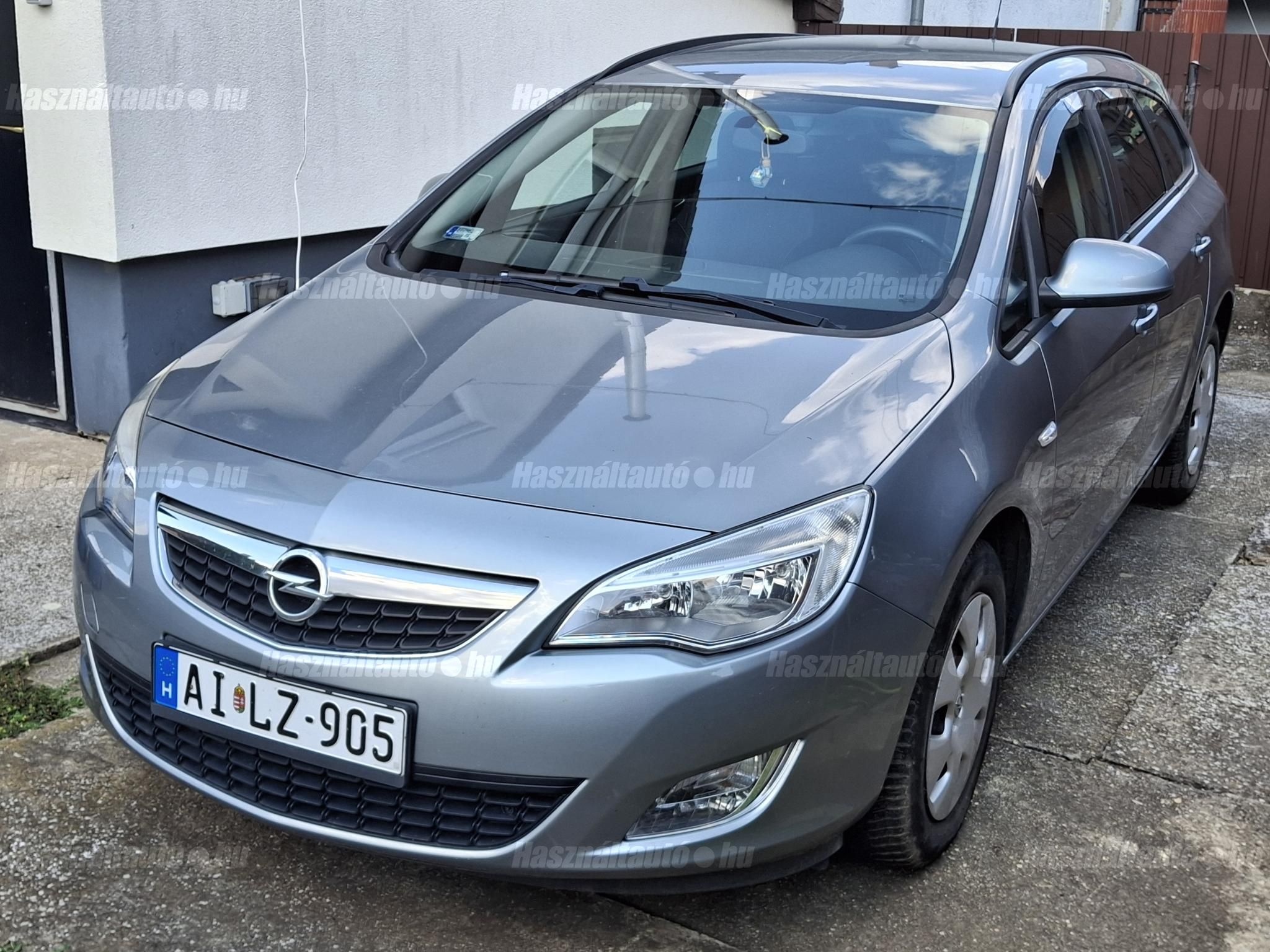 OPEL ASTRA J 2012/2 - 1