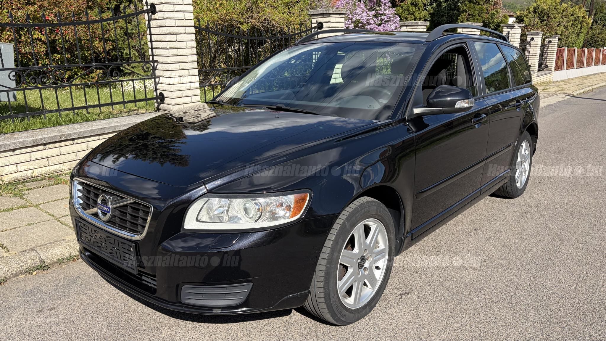 VOLVO V50 2010/10 - 1