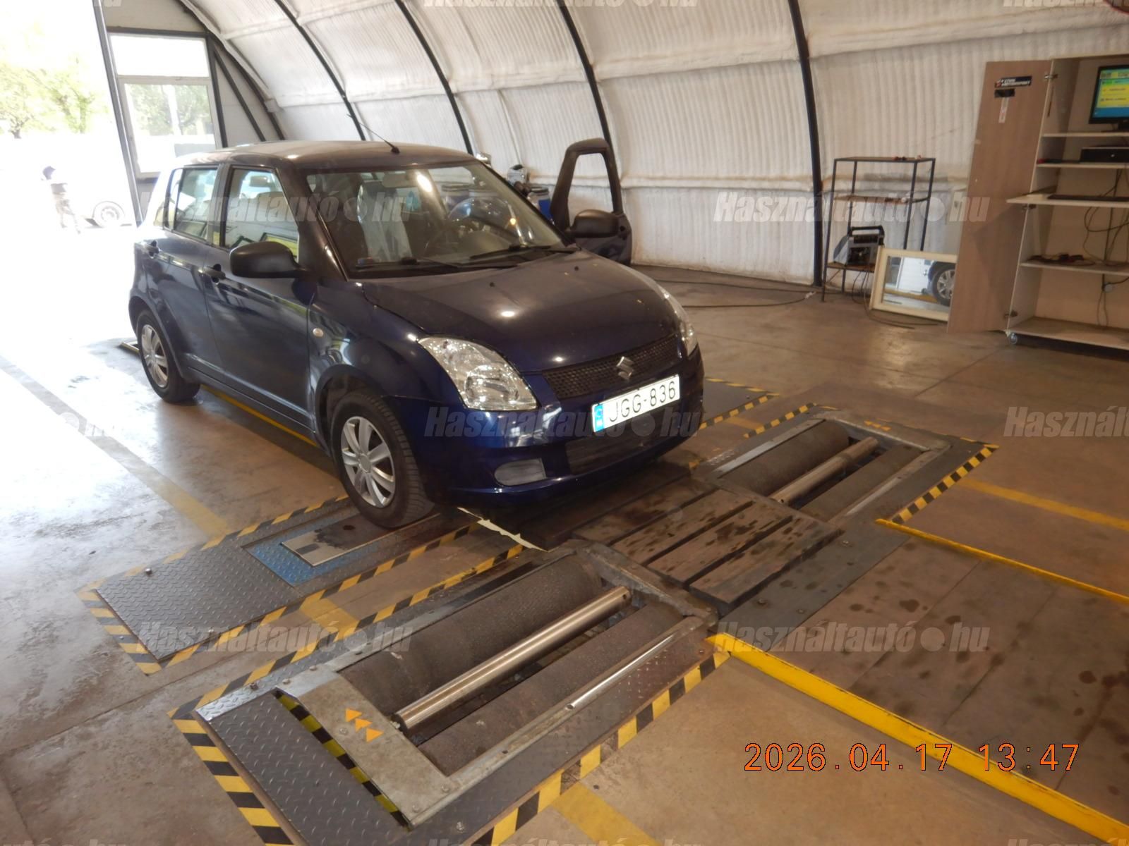 SUZUKI SWIFT 2005/10 - 1