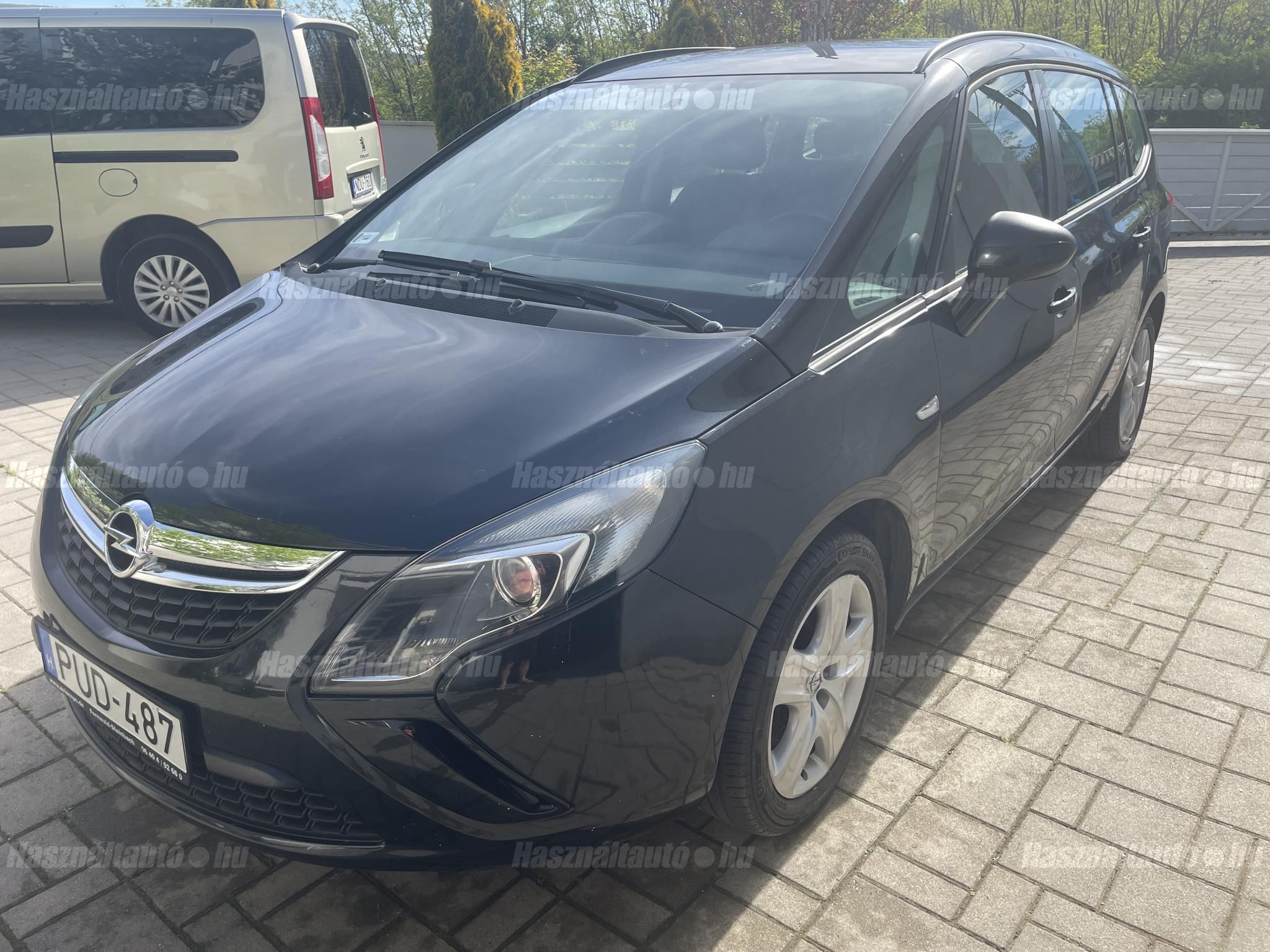 OPEL ZAFIRA TOURER 2014 - 1