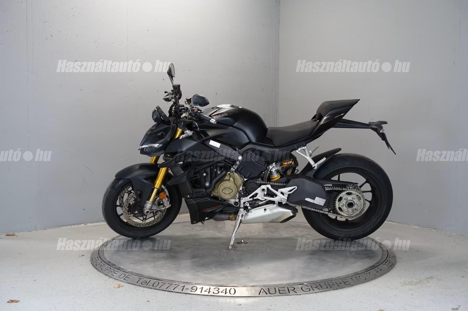 DUCATI STREETFIGHTER V4 2023/6 - 1