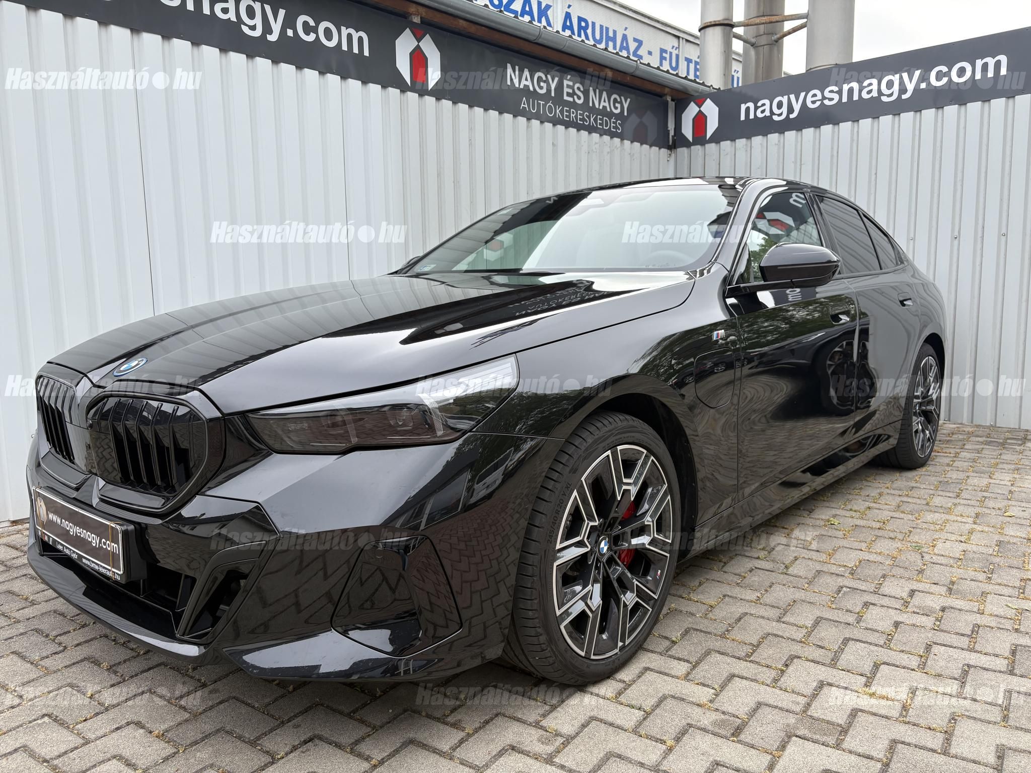 BMW 550 2025/7 - 1