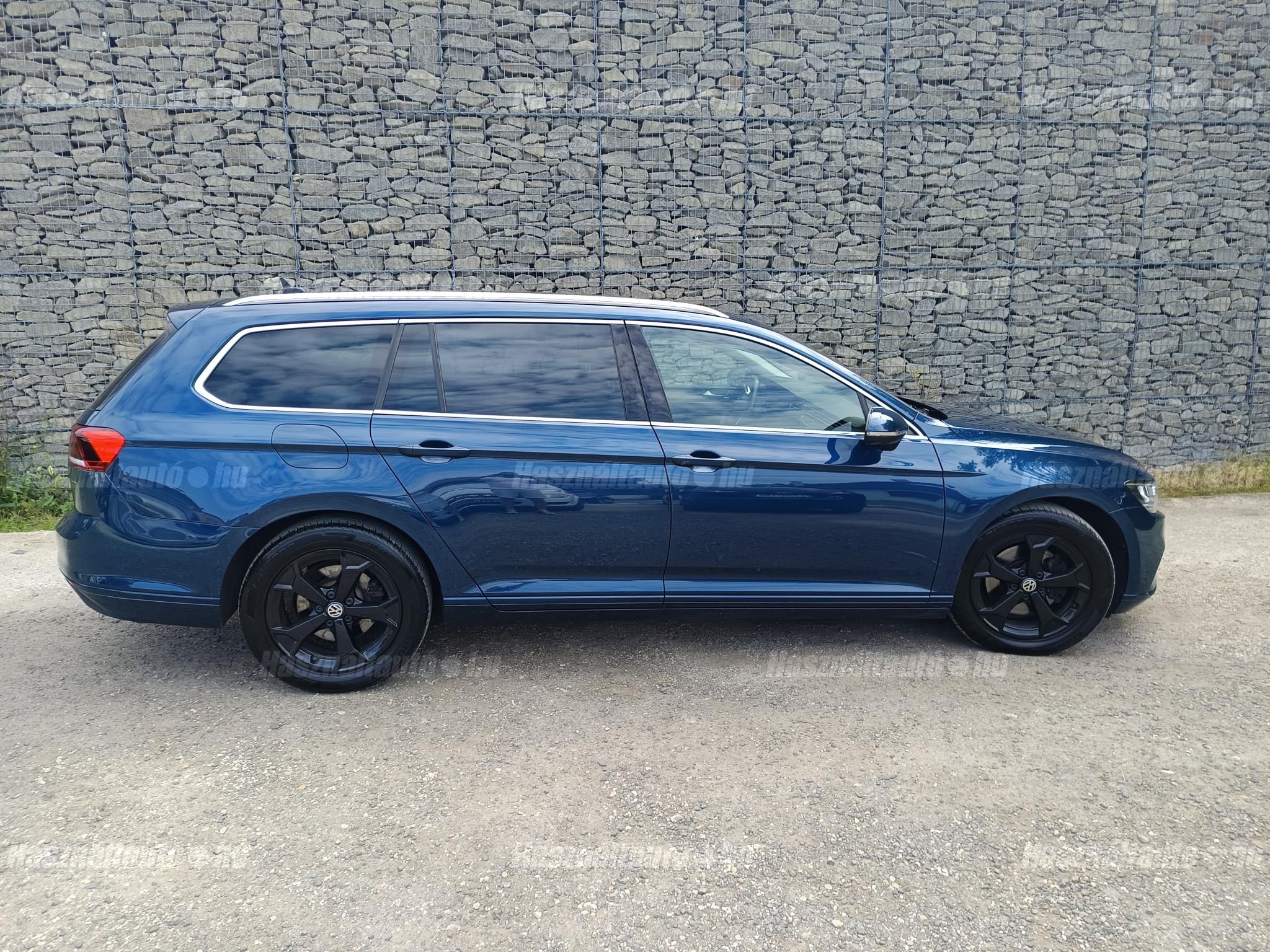 VOLKSWAGEN PASSAT VIII 2020/6 - 1
