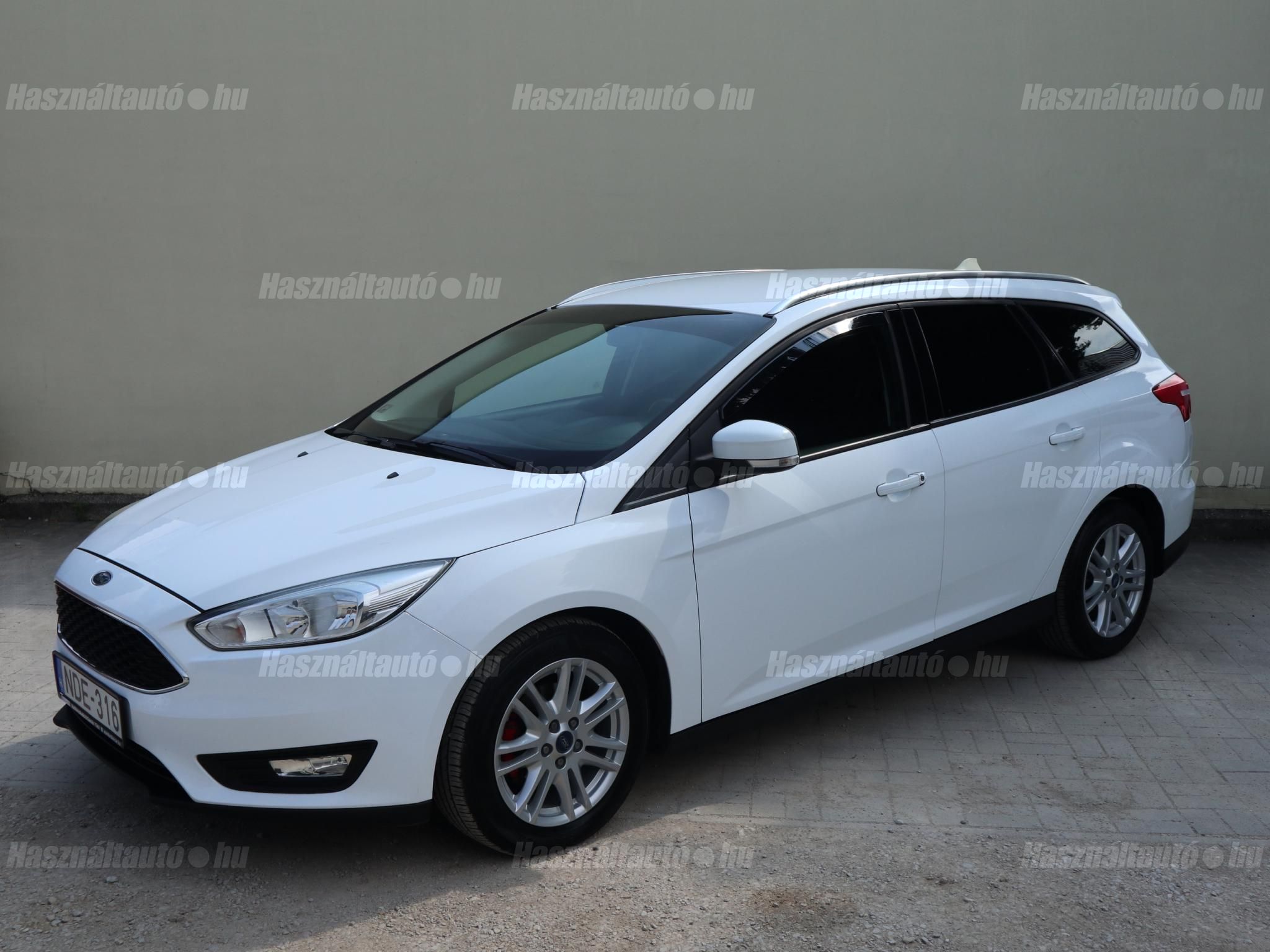 FORD FOCUS 2015/5 - 1