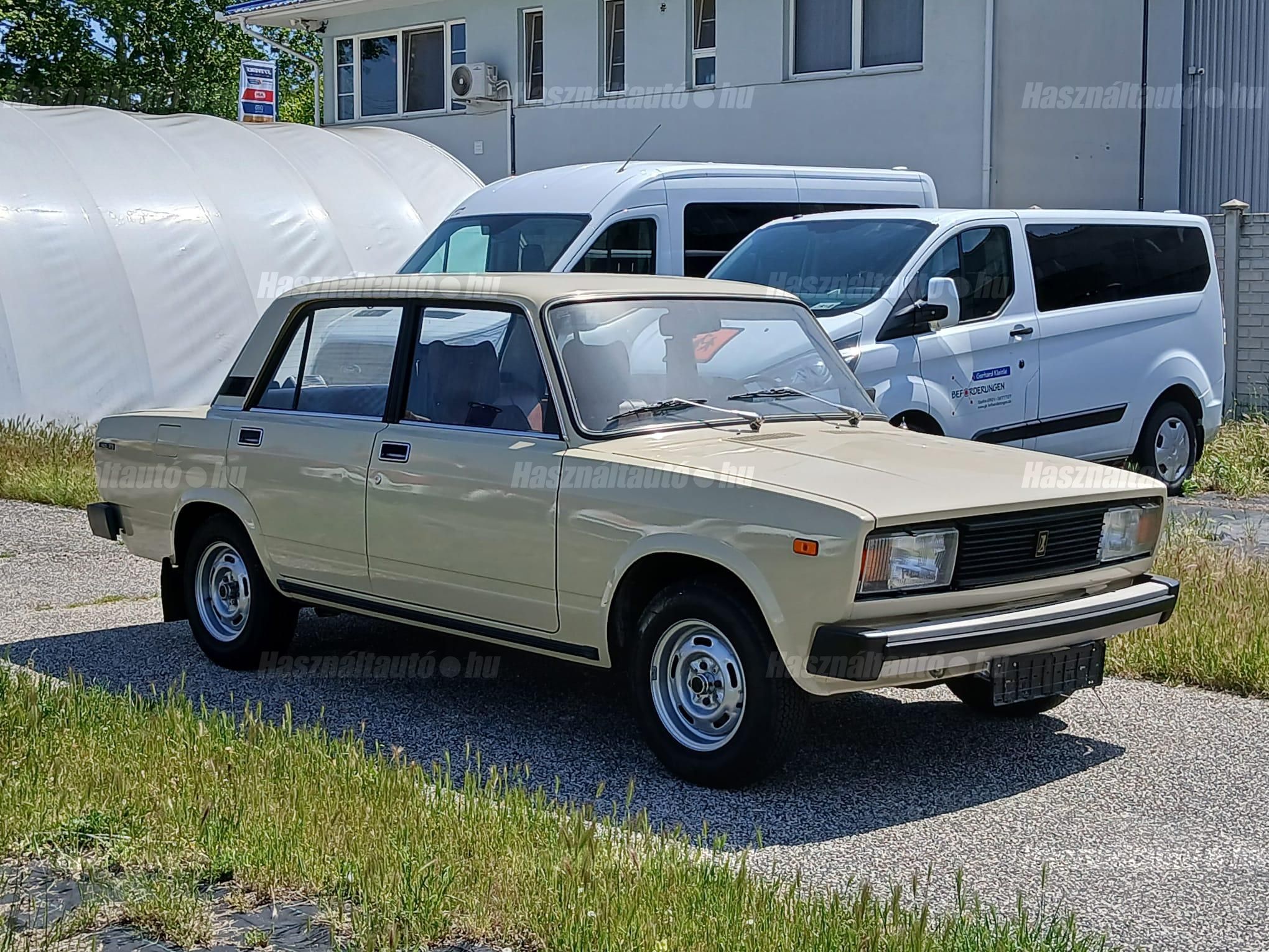 LADA 2105 1986/1 - 1