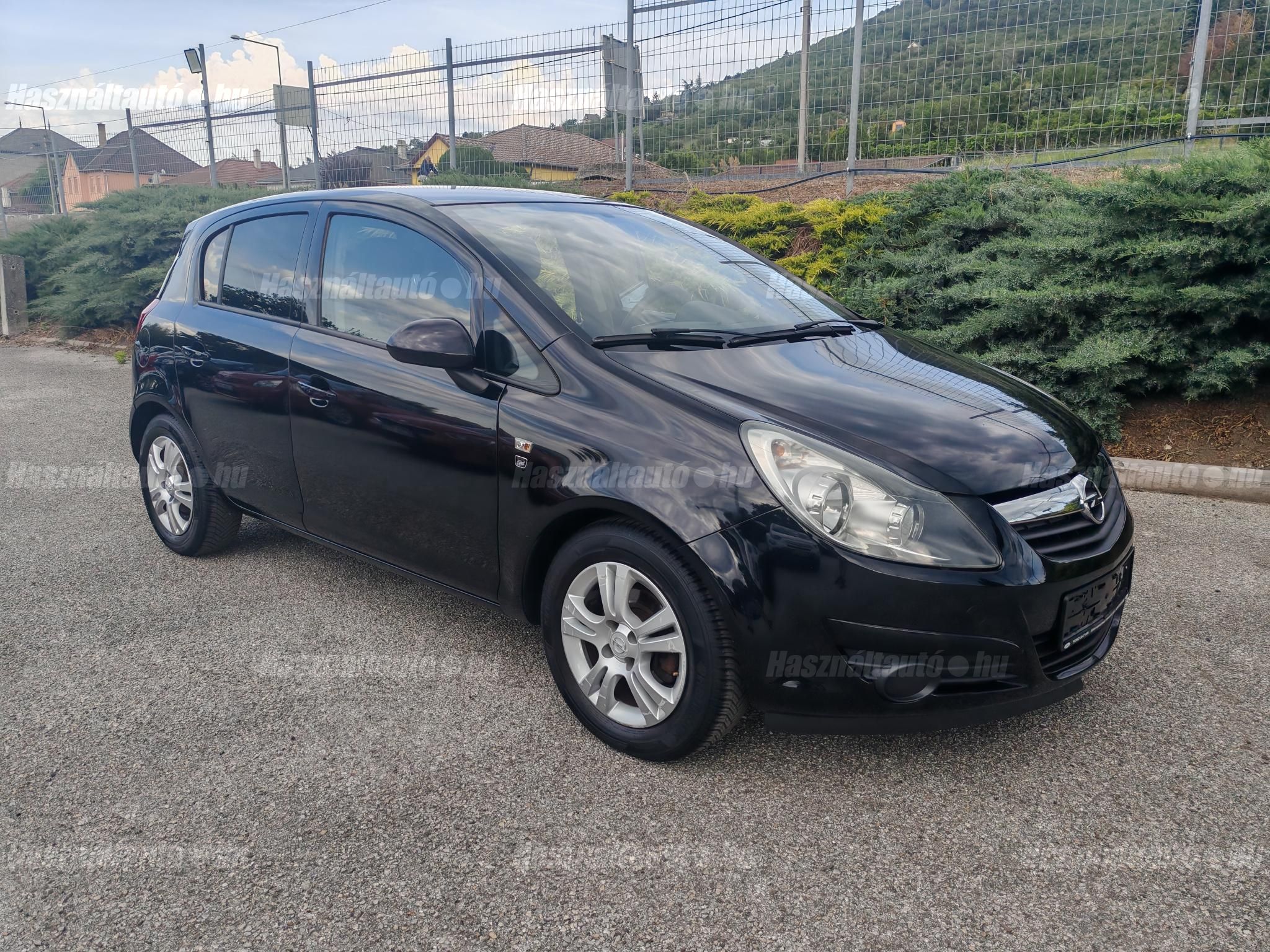 OPEL CORSA D 2011/1 - 1