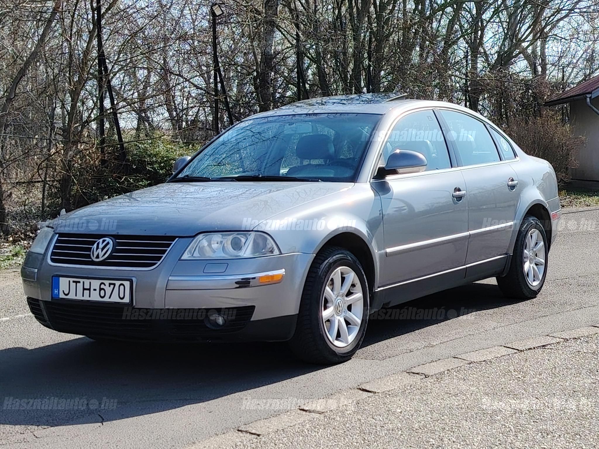 VOLKSWAGEN PASSAT 2004/7 - 1