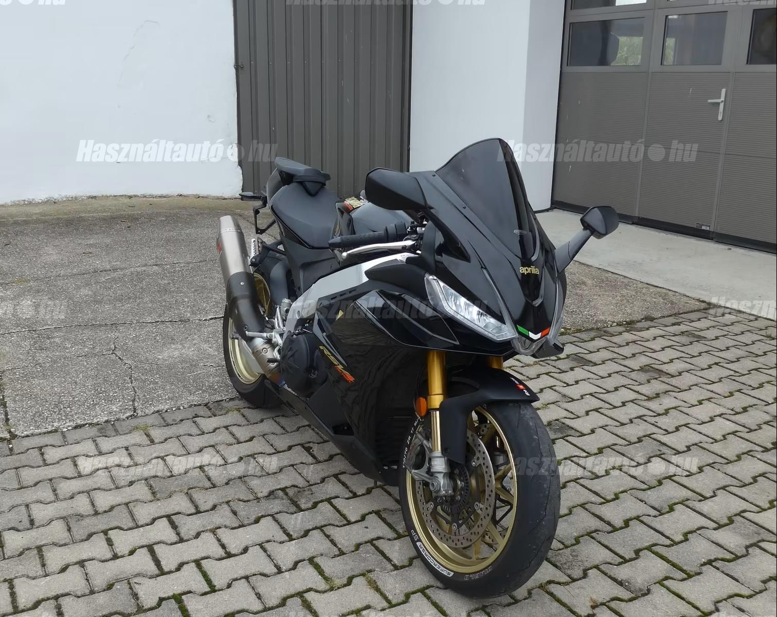 APRILIA RSV4 FACTORY 2023/9 - 1