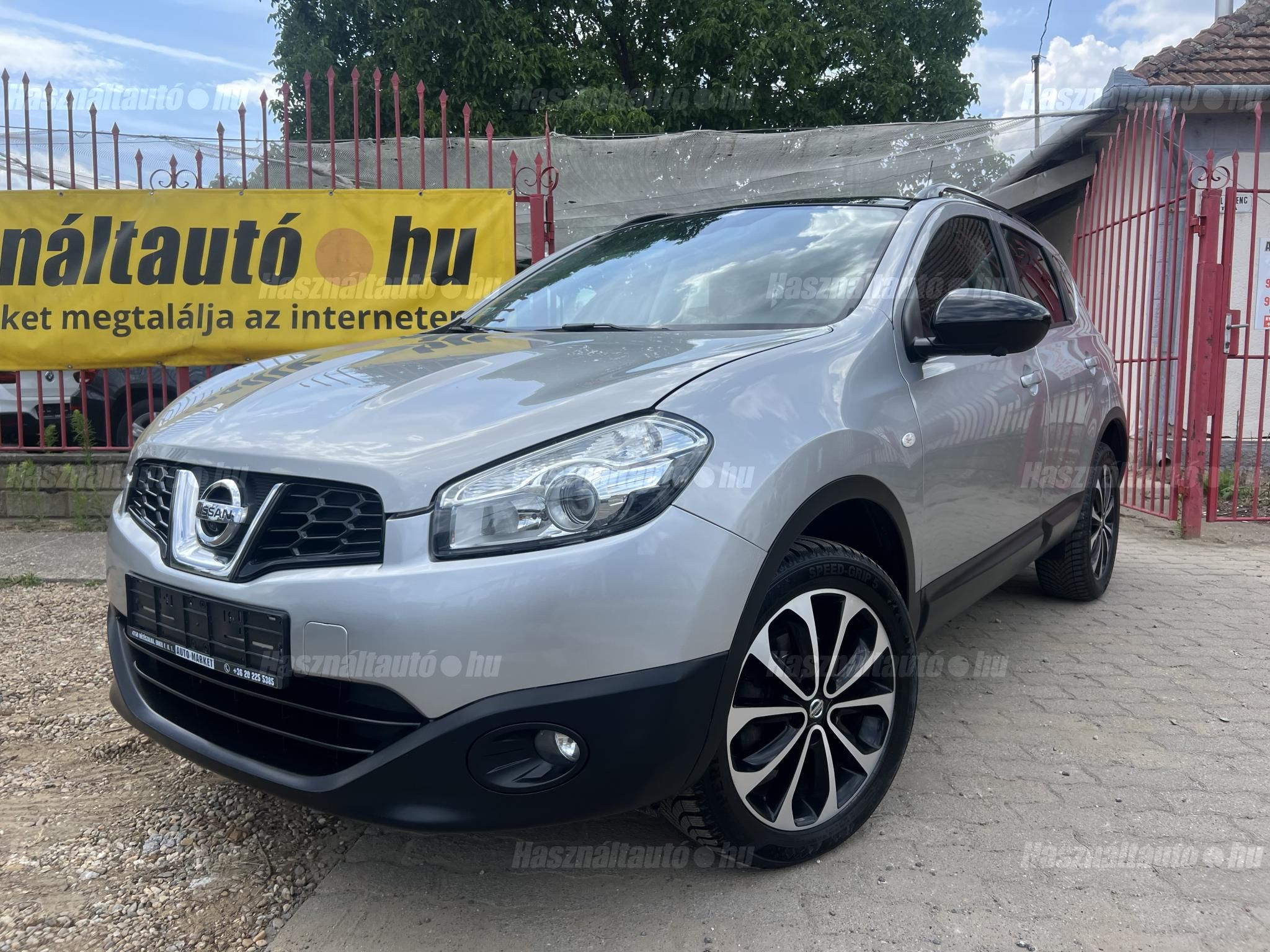 NISSAN QASHQAI 2013/9 - 1