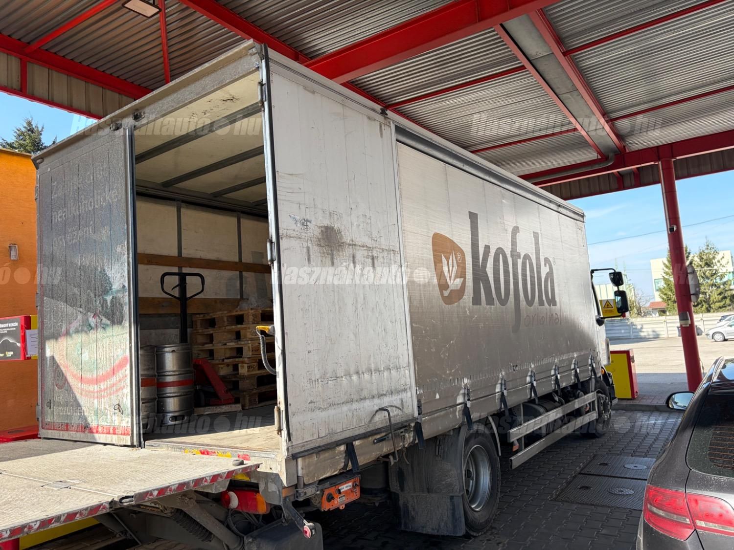 VOLVO 2013 - 1