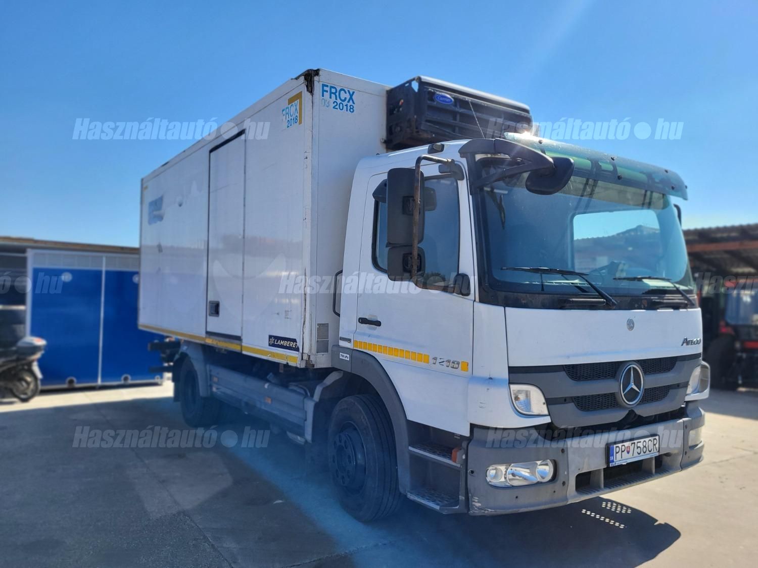 MERCEDES-BENZ 2012 - 1