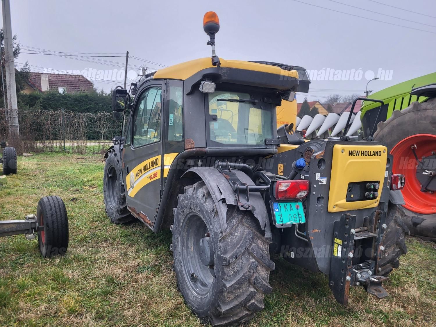 NEW HOLLAND 2020 - 1