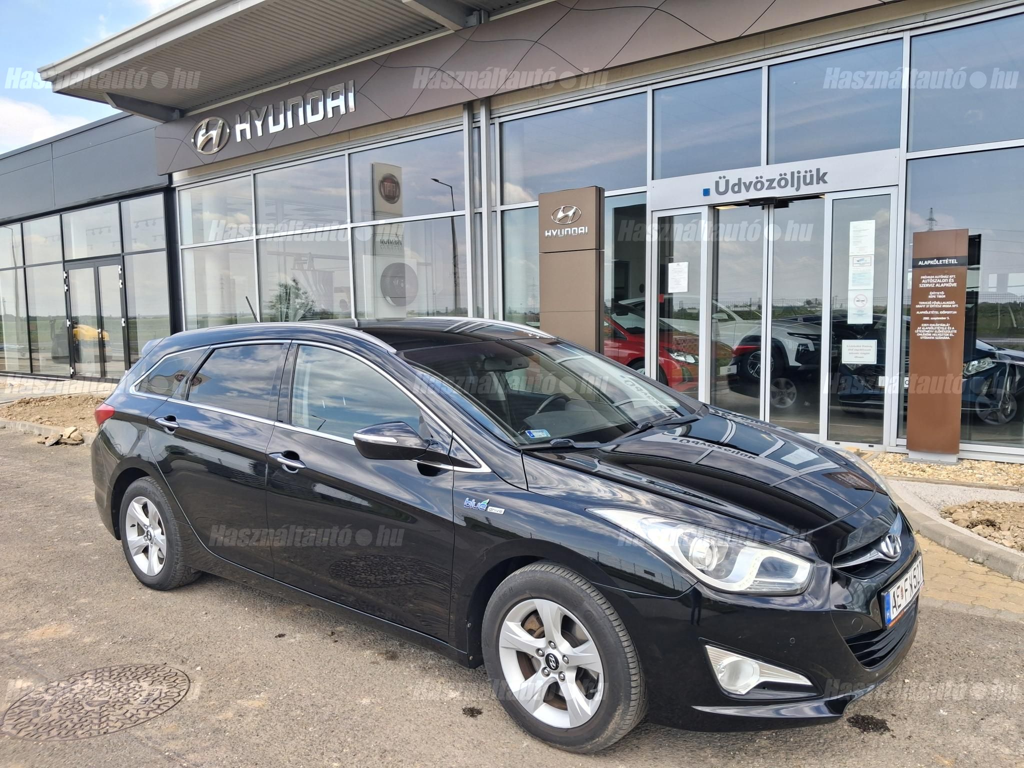 HYUNDAI I40 2012/12 - 1