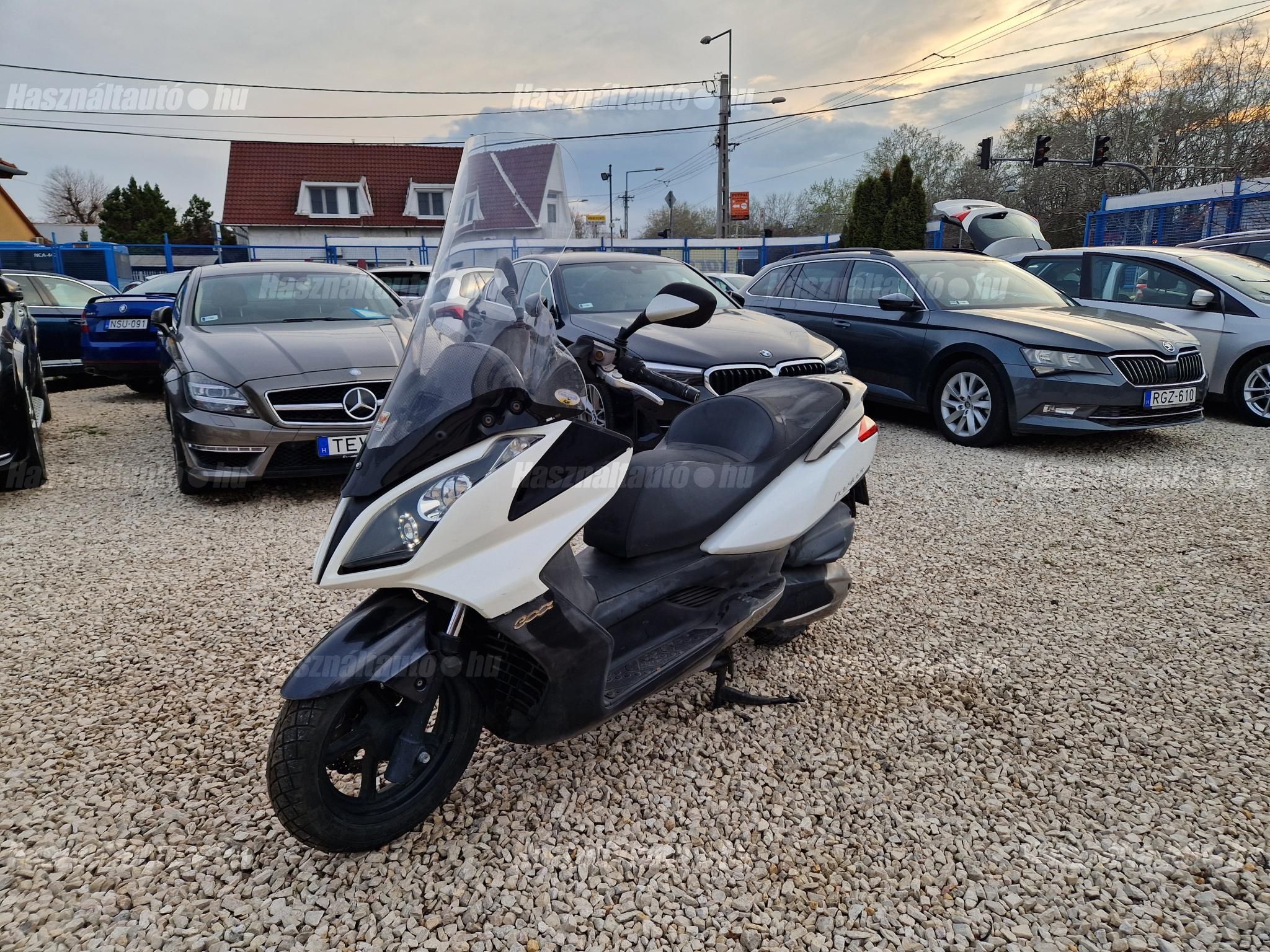 KYMCO DOWNTOWN 300 2010/9 - 1