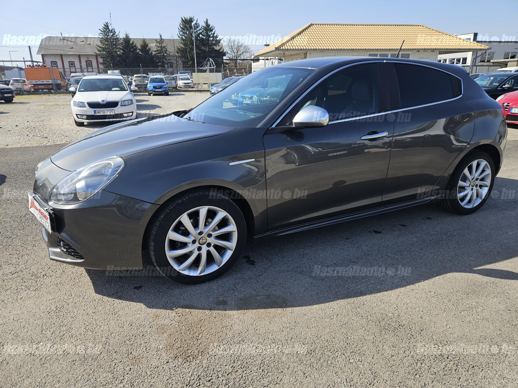 ALFA ROMEO GIULIETTA 2012/4 - 1