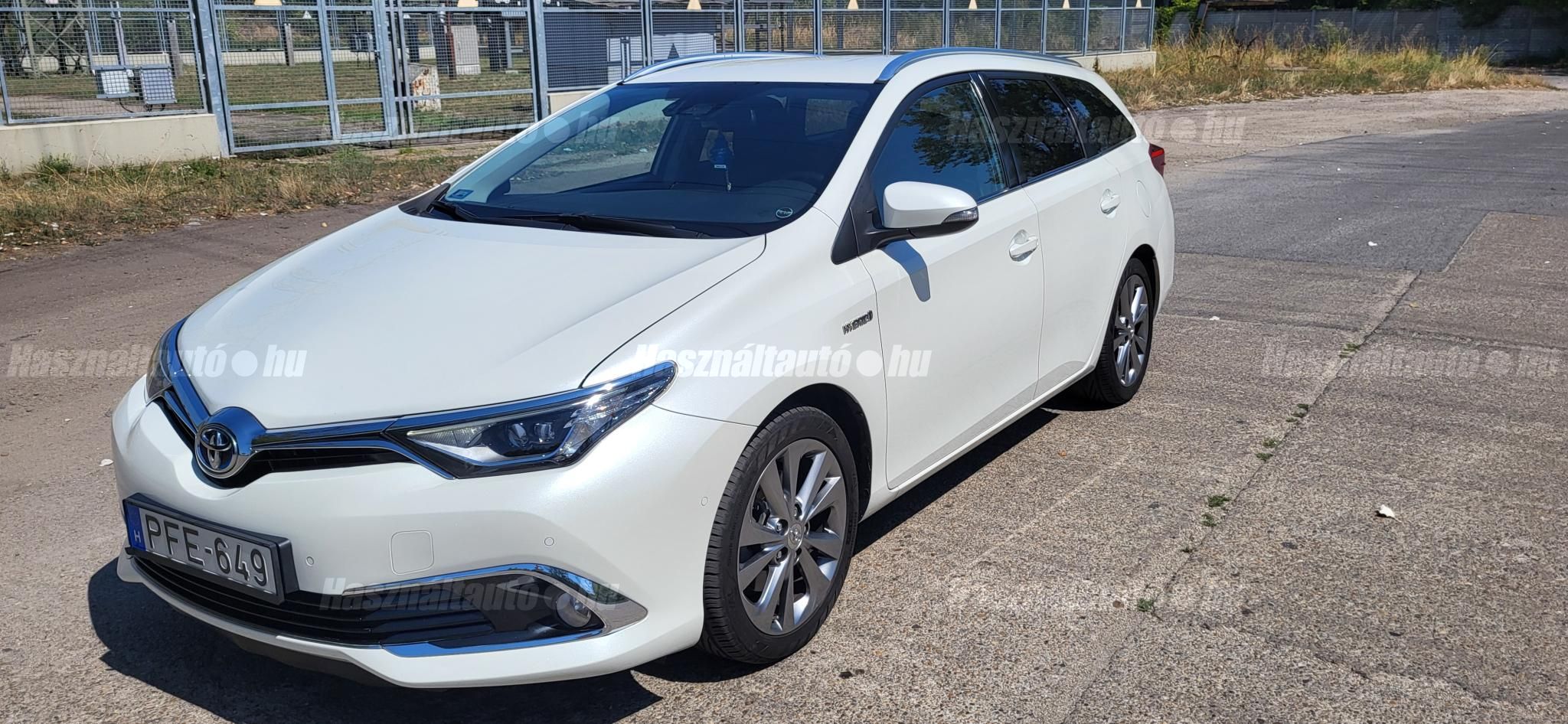 TOYOTA AURIS 2017 - 1