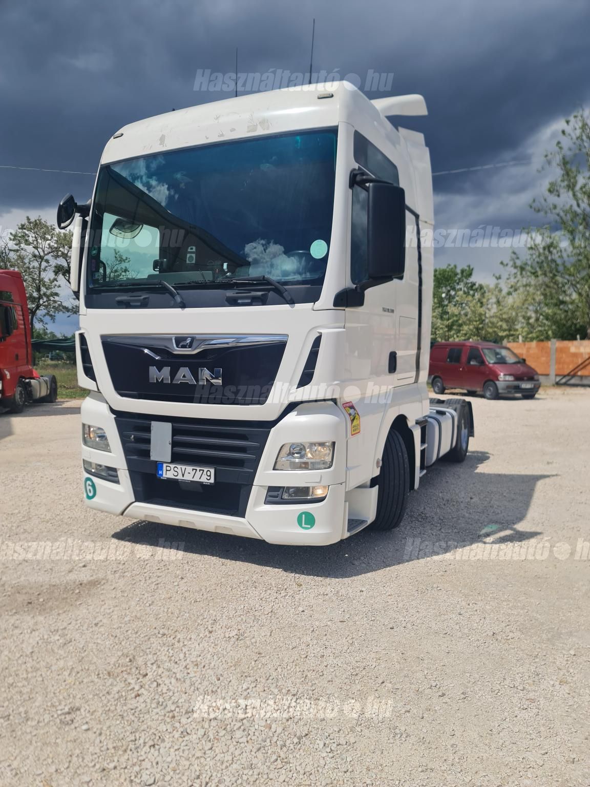 MAN 2017/10 - 1