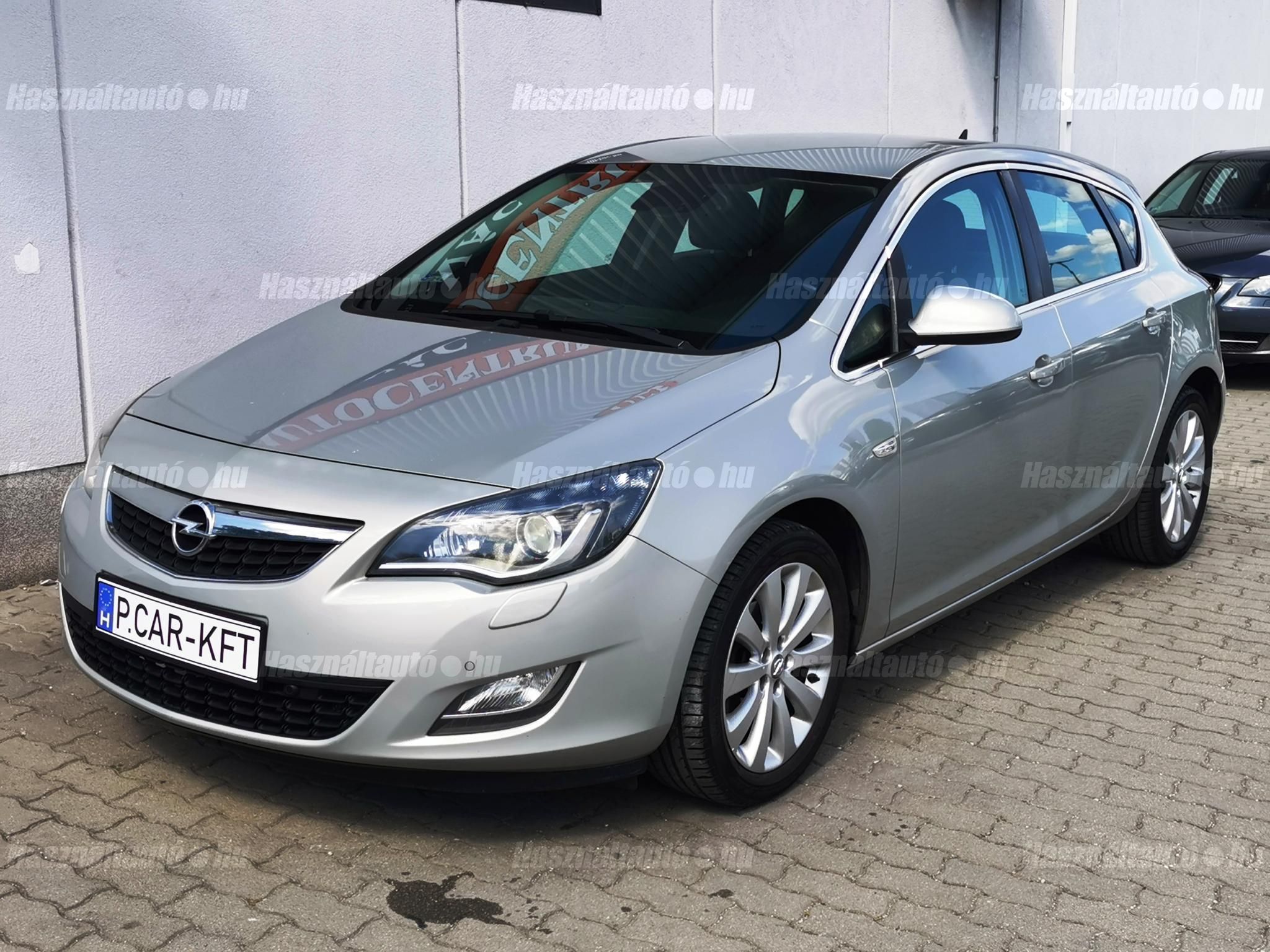 OPEL ASTRA J 2010/5 - 1
