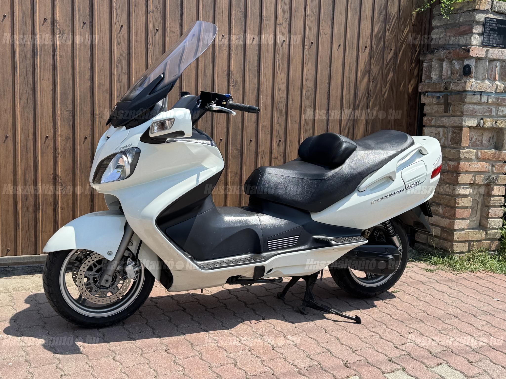 SUZUKI AN 650 BURGMAN 2007/8 - 1