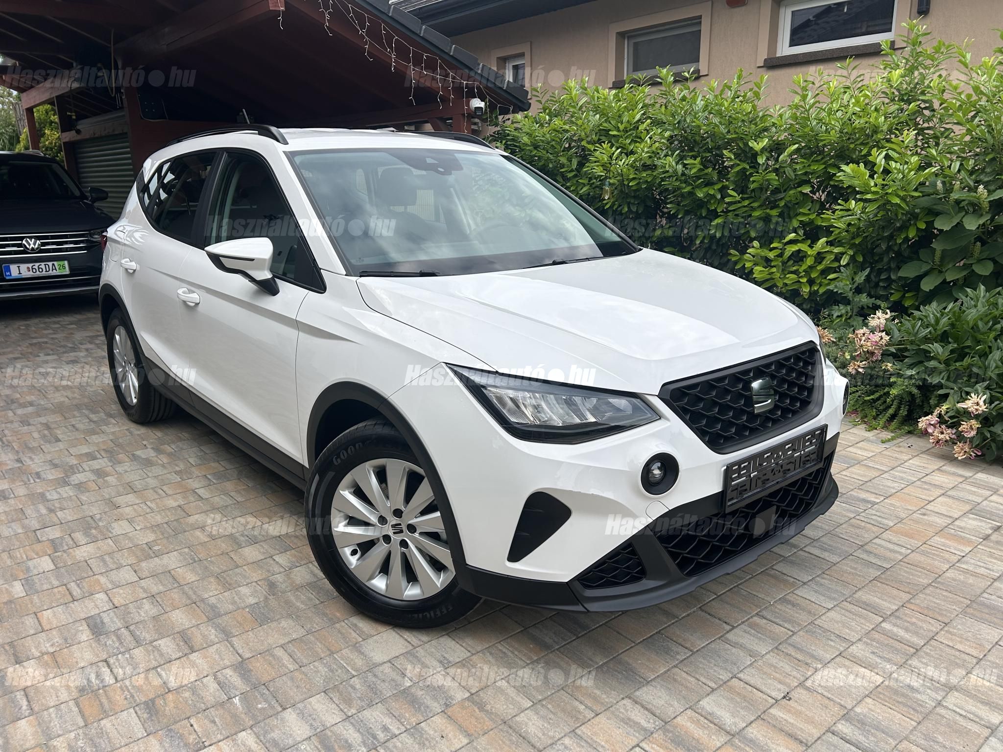 SEAT ARONA 2023/3 - 1