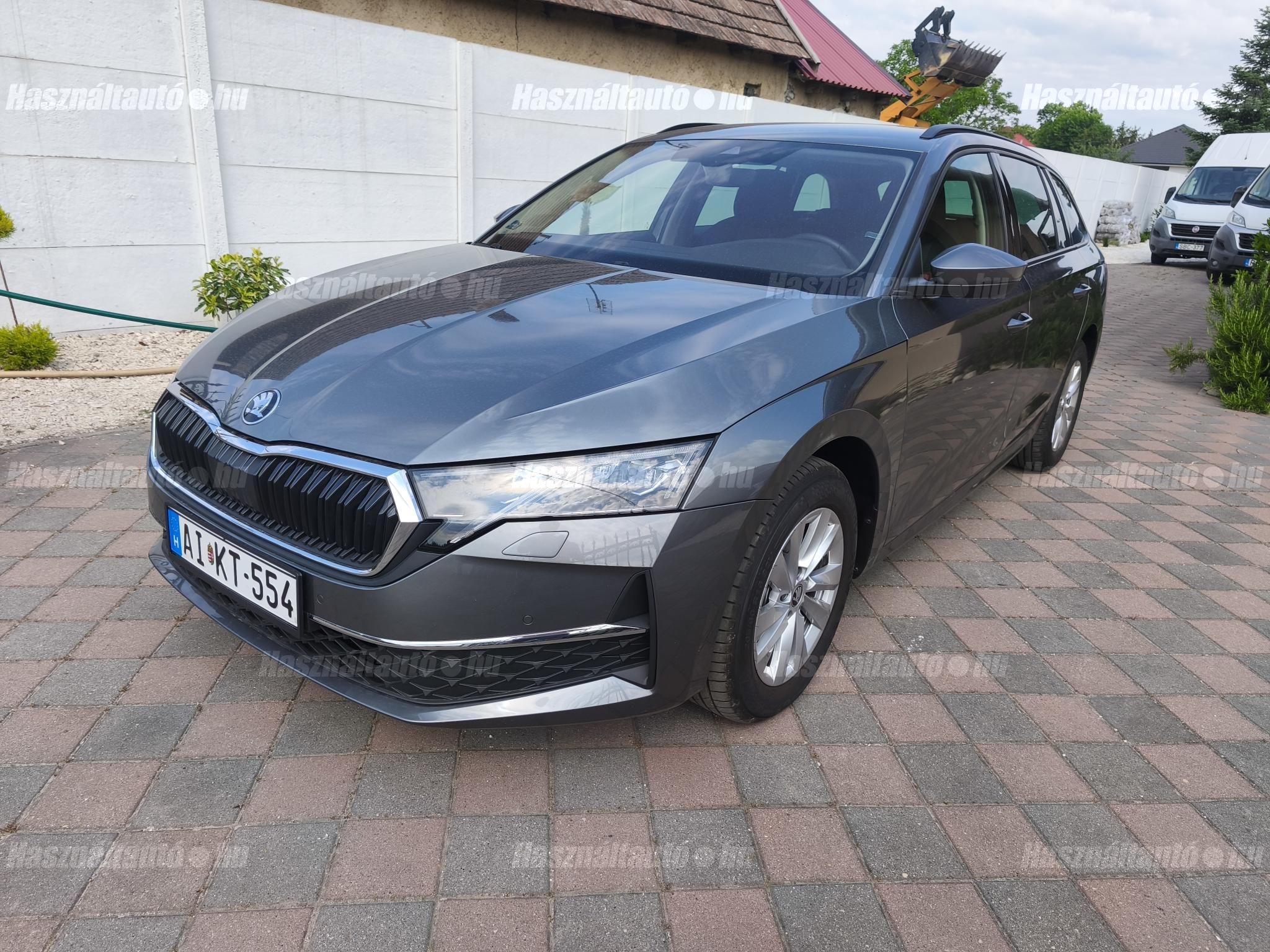 SKODA OCTAVIA 2025/4 - 1