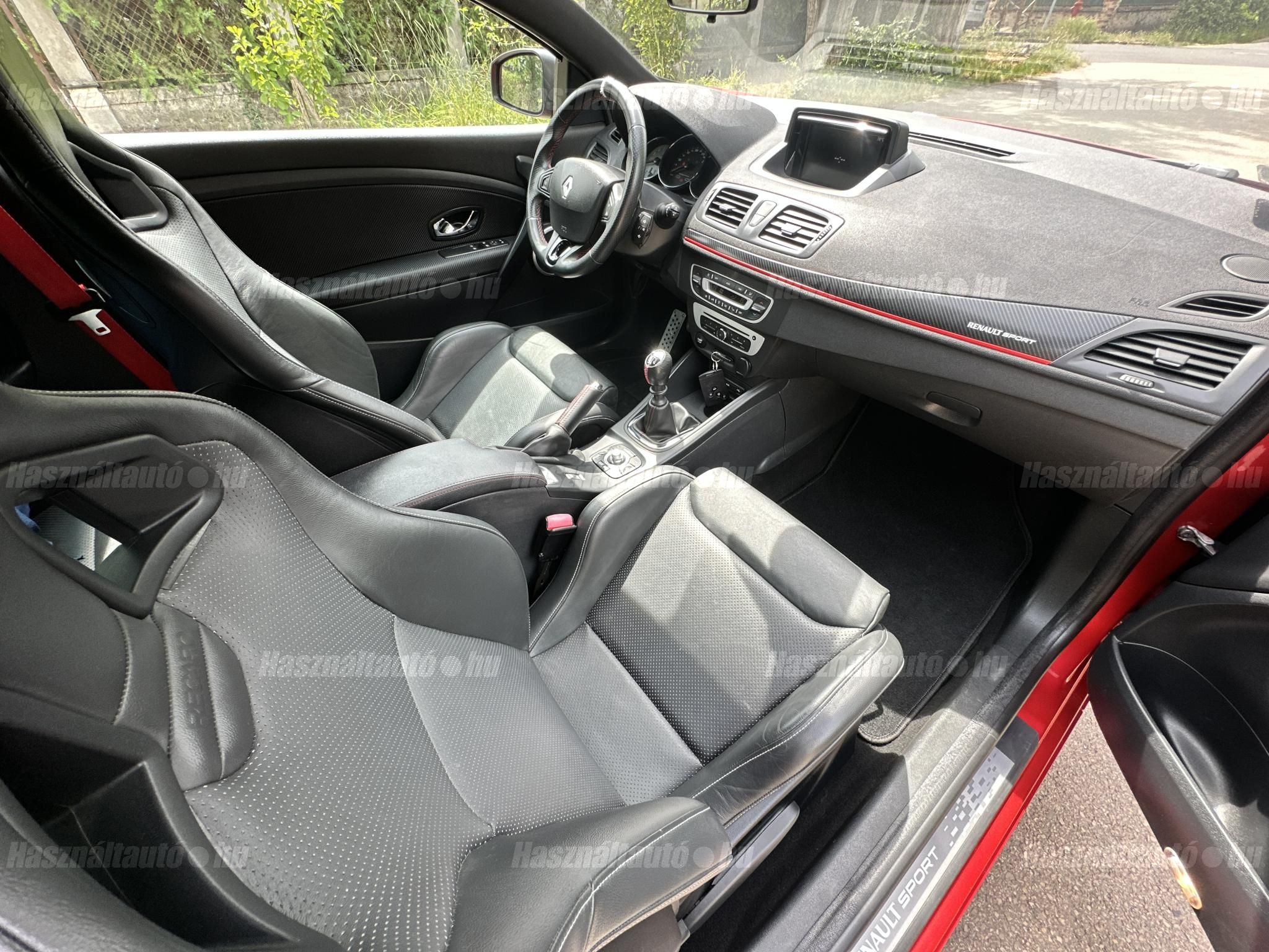 RENAULT MEGANE 3 RS 2.0 275CH