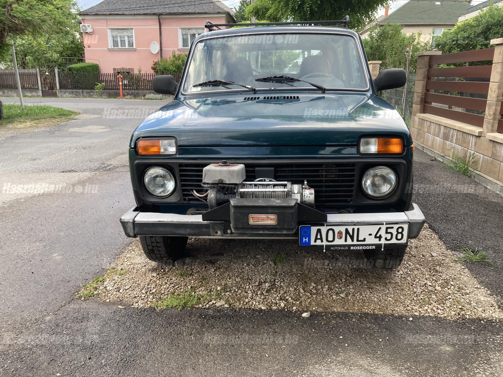 LADA NIVA 2010/6 - 1