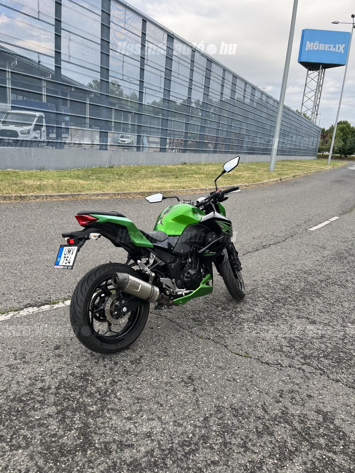 KAWASAKI Z 300 2015 - 1