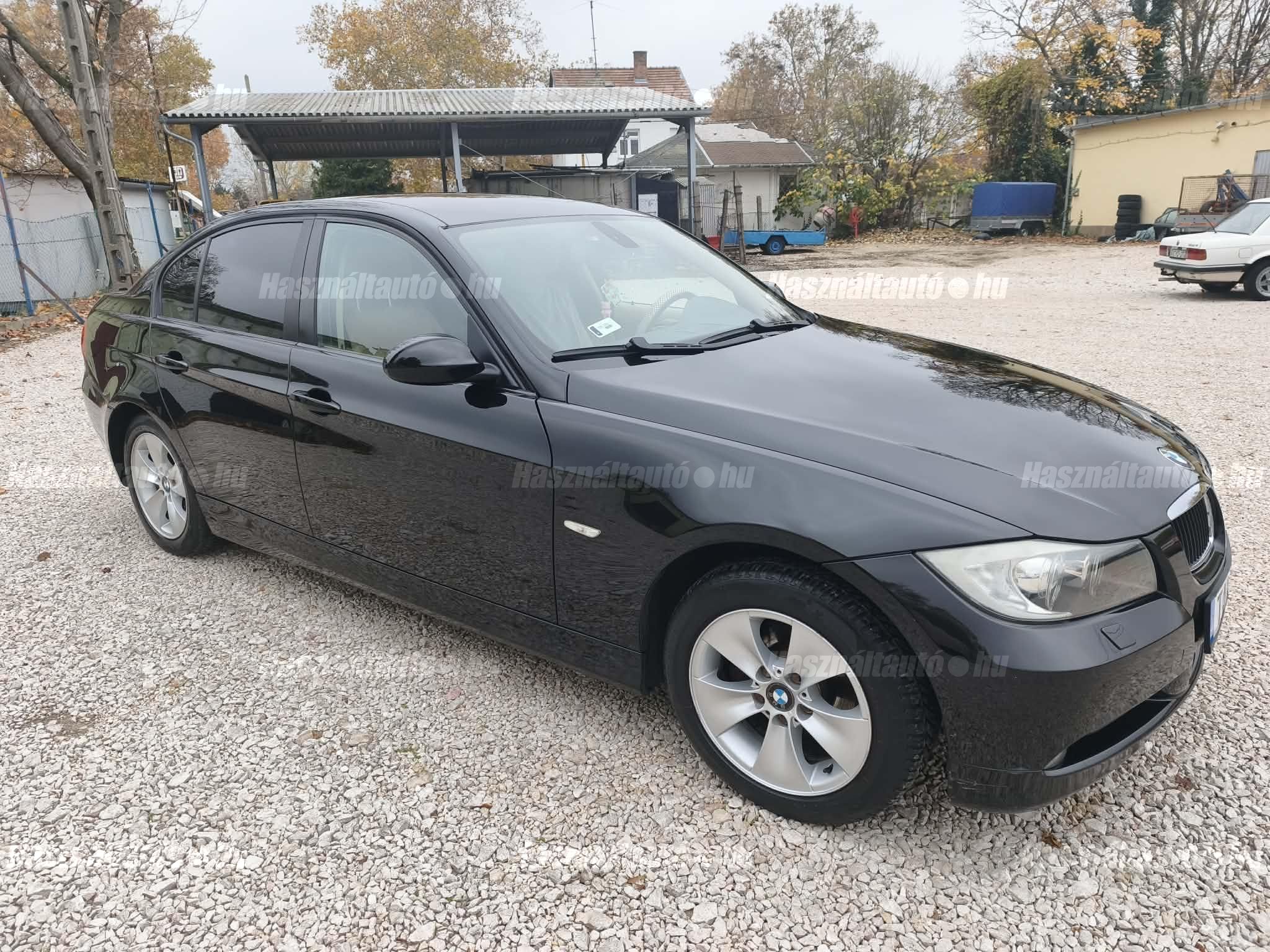 BMW 318 2006 - 1