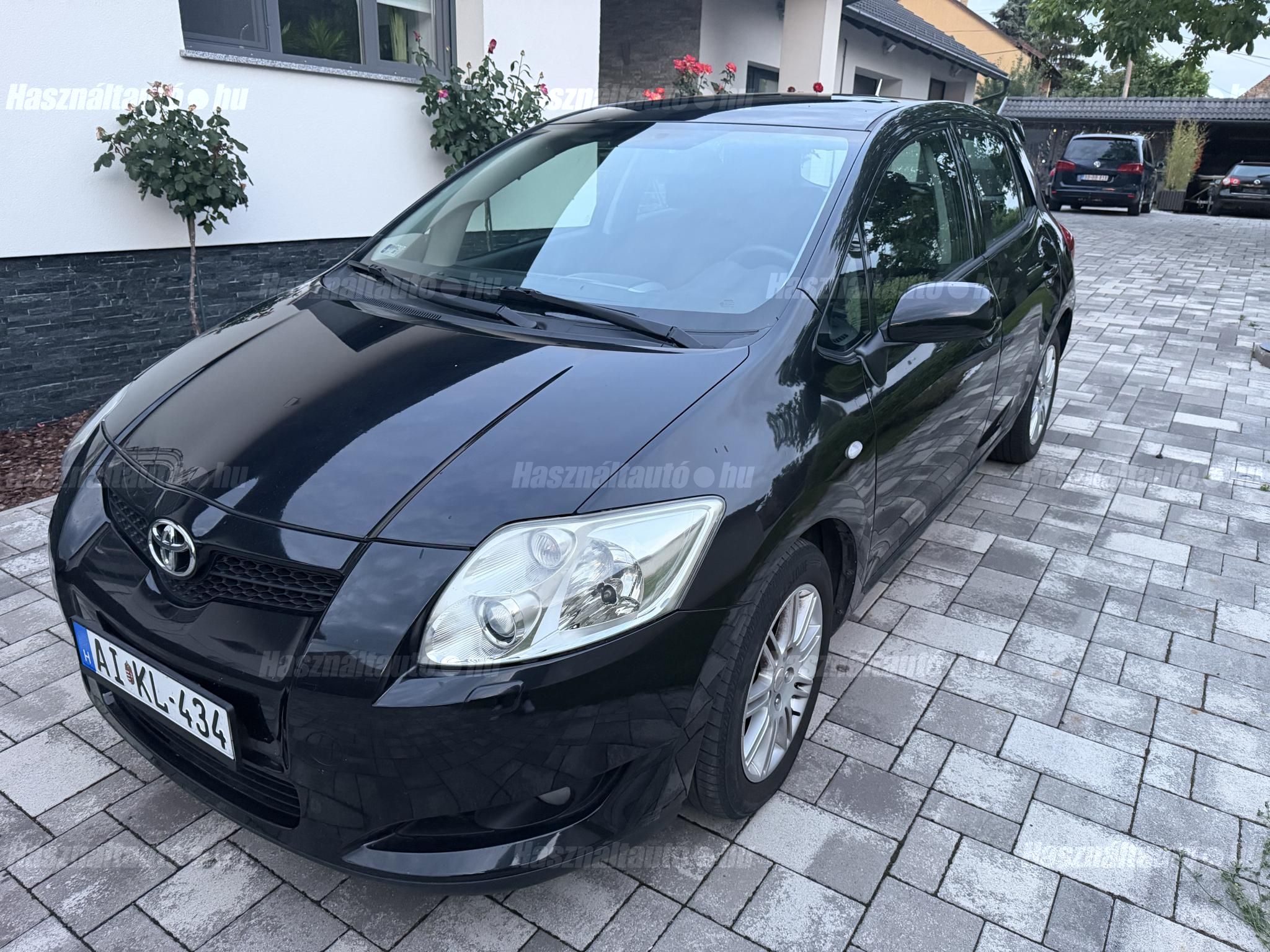 TOYOTA AURIS 2007/7 - 1