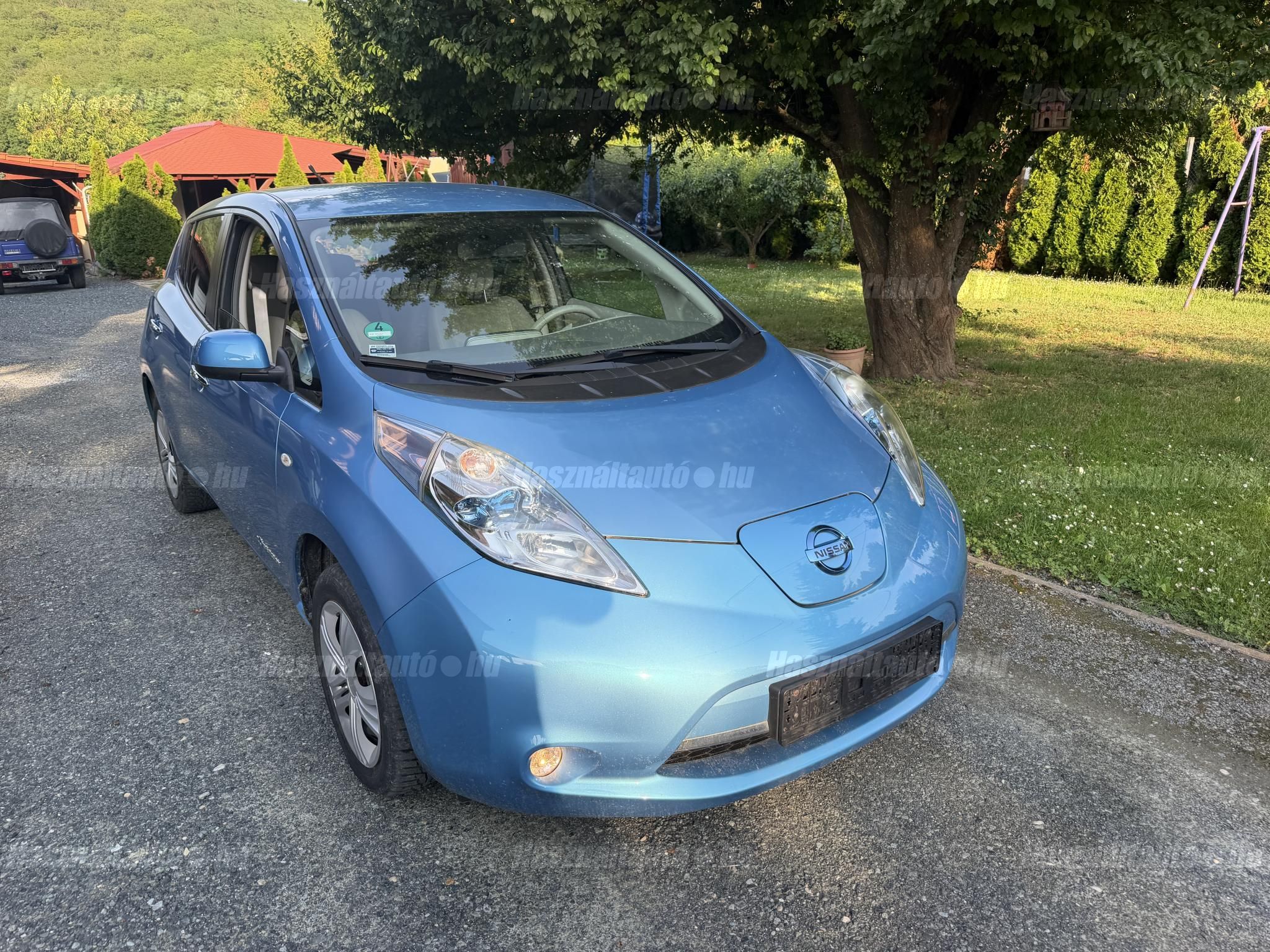 NISSAN LEAF 2012/8 - 1