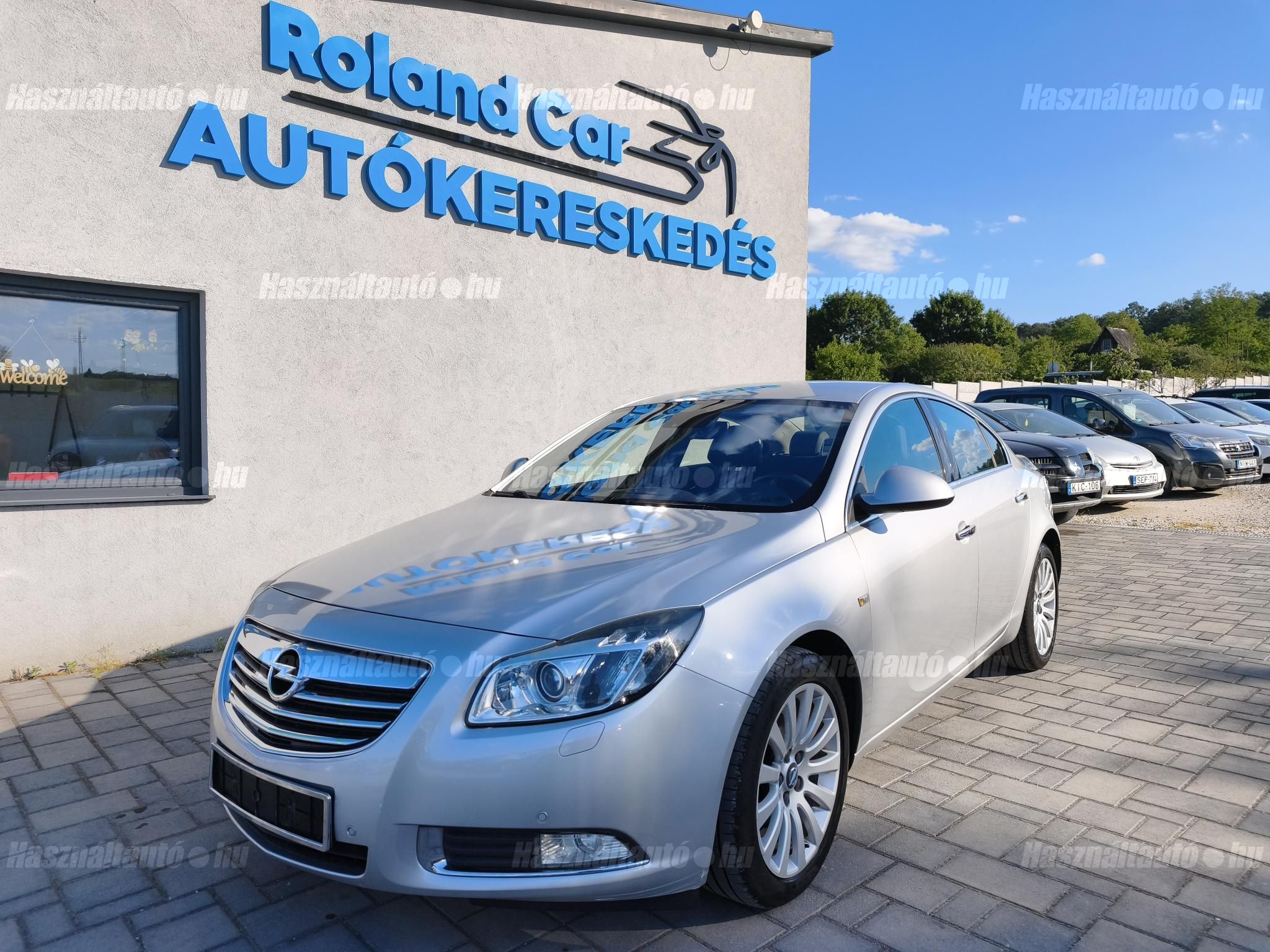 OPEL INSIGNIA 2009/4 - 1