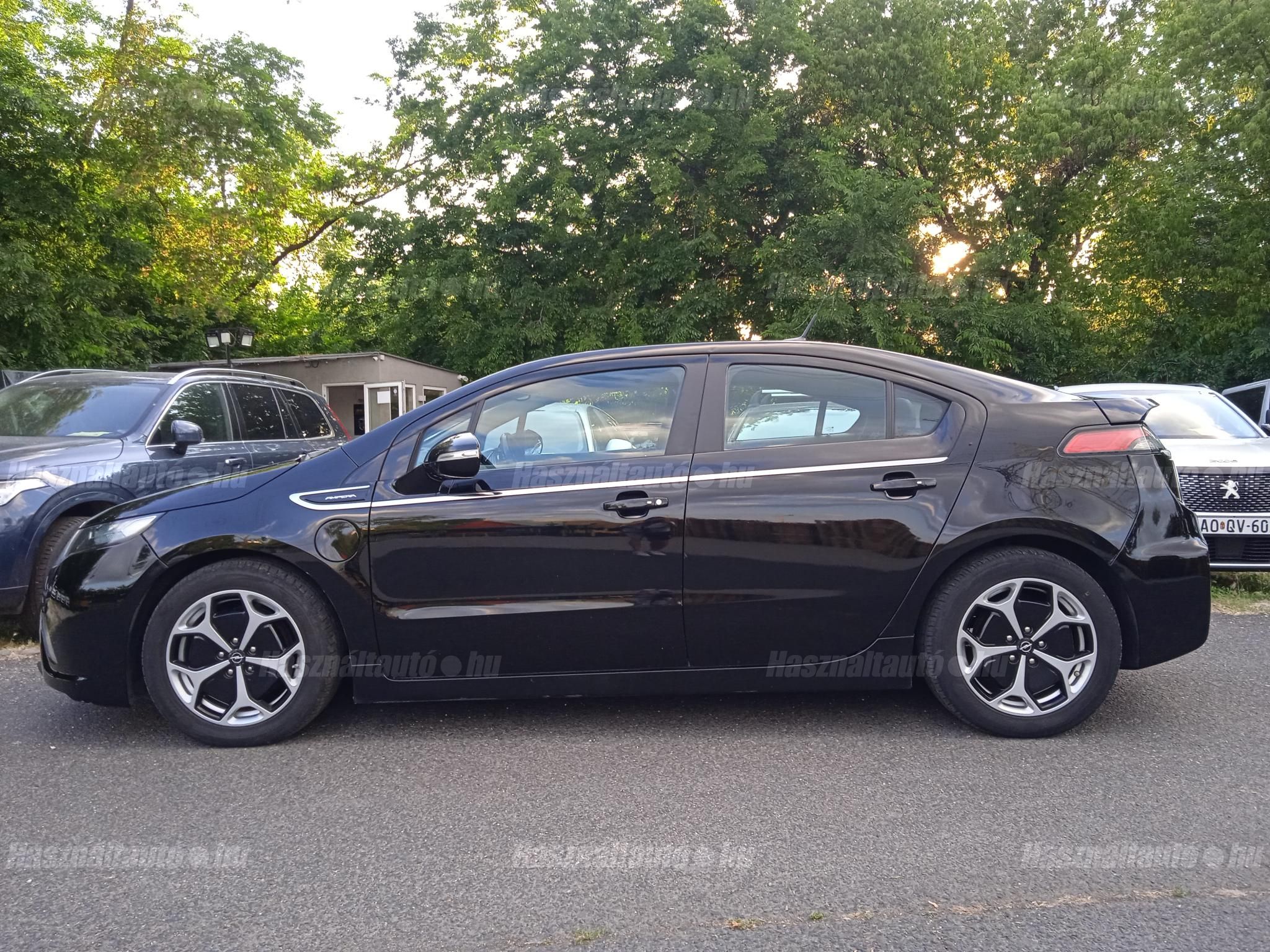 OPEL AMPERA 2013/1 - 1