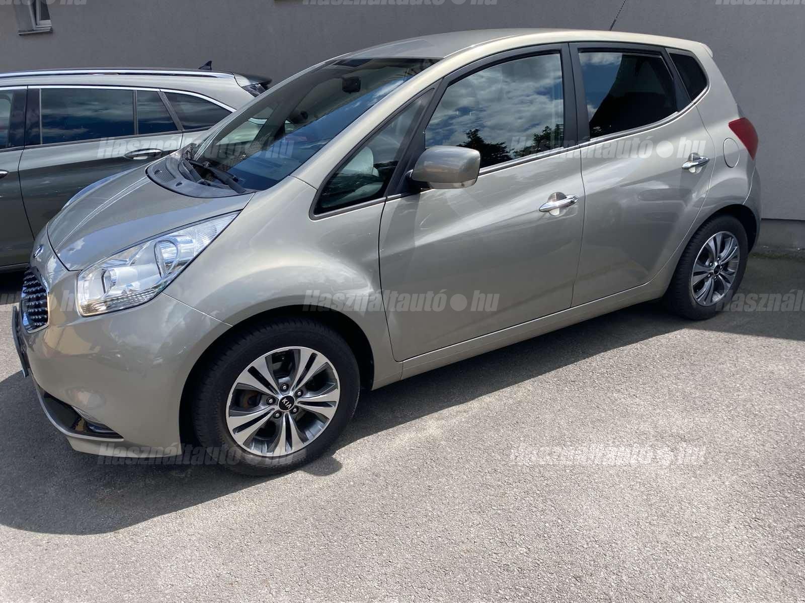 KIA VENGA 2017/10 - 1