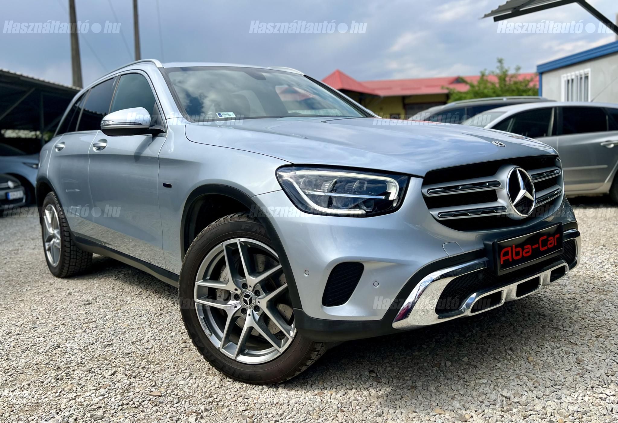 MERCEDES-BENZ GLC 300 2021/4 - 1