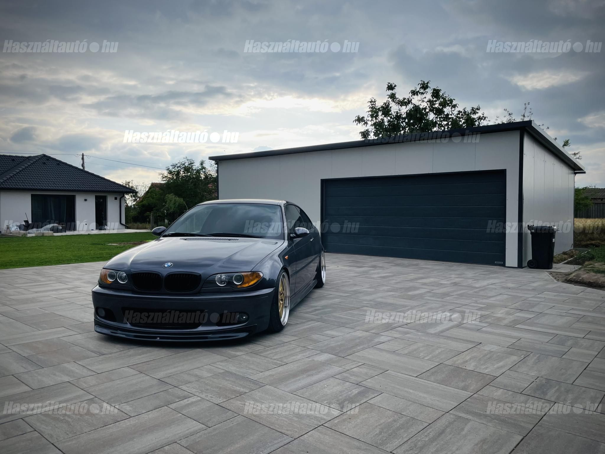 BMW 330 2005/9 - 1