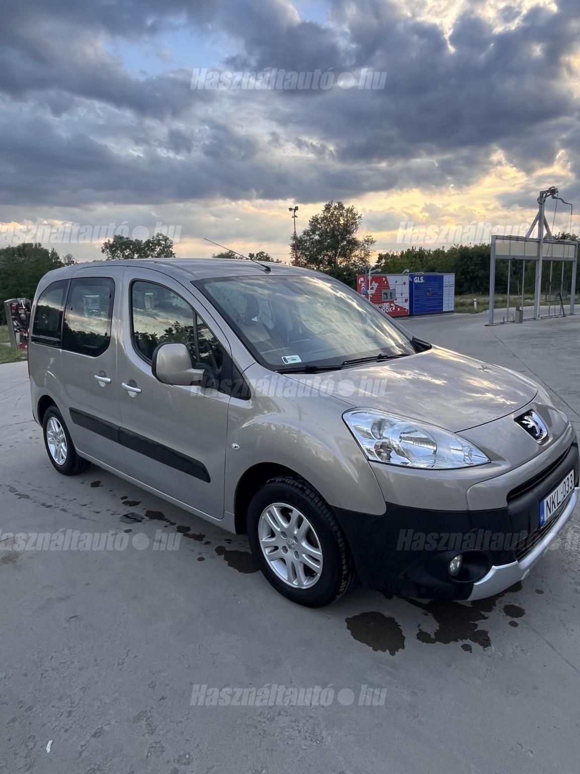 PEUGEOT PARTNER 2011/12 - 1